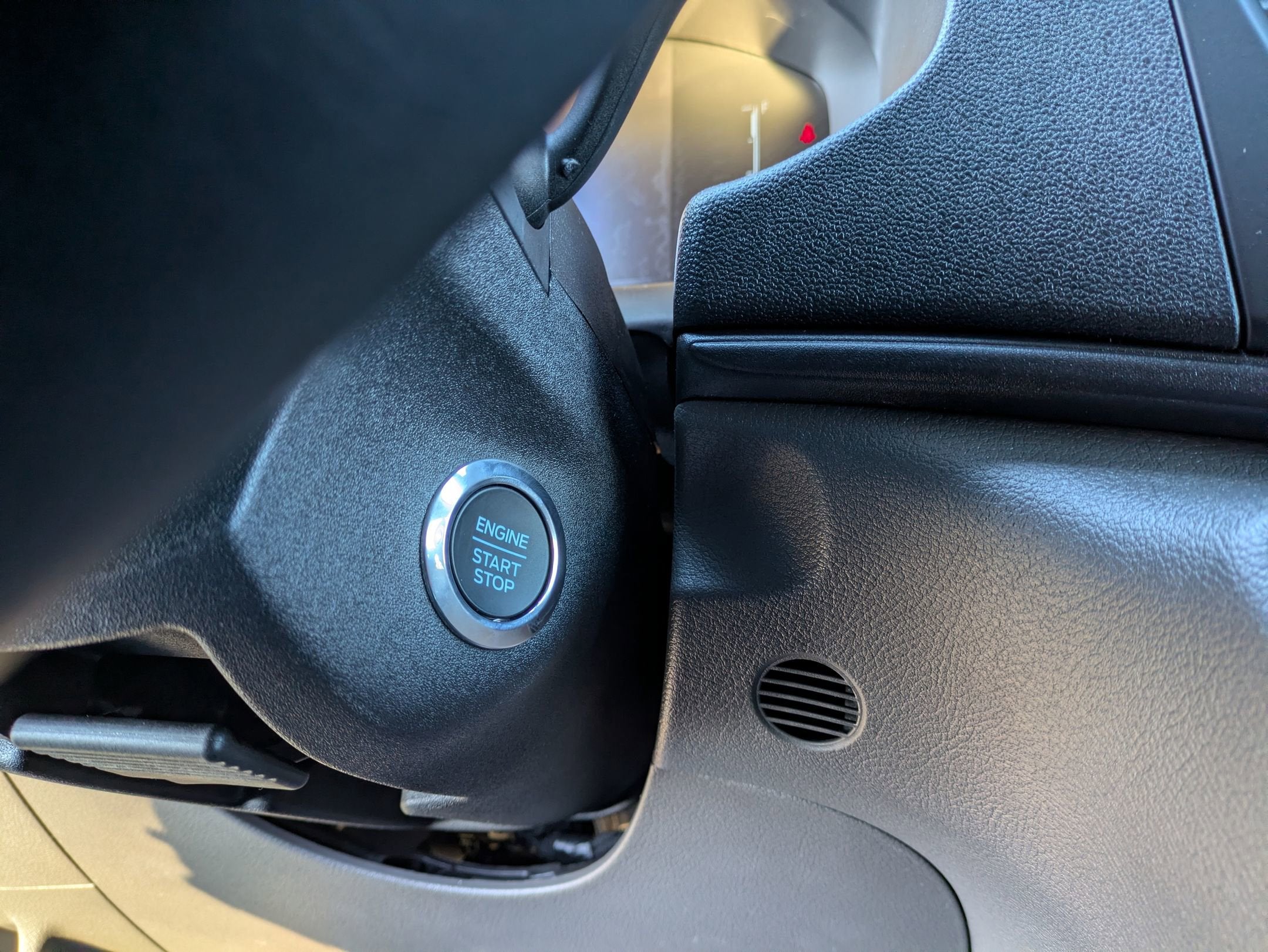 2026 Ford Transit Cargo Van T-150 130" Low Rf 8800 GVWR RWD