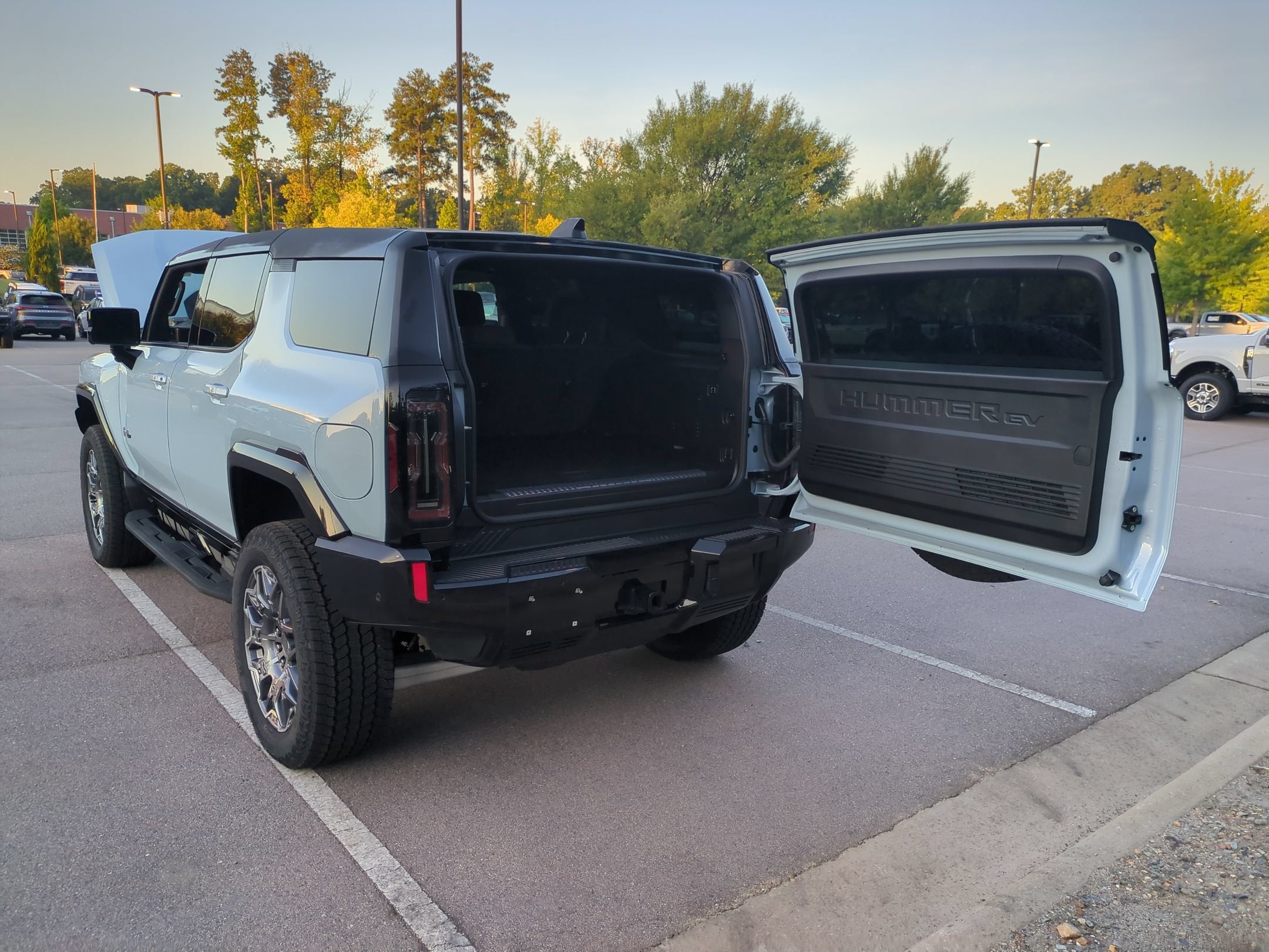 2025 GMC HUMMER EV SUV 3X