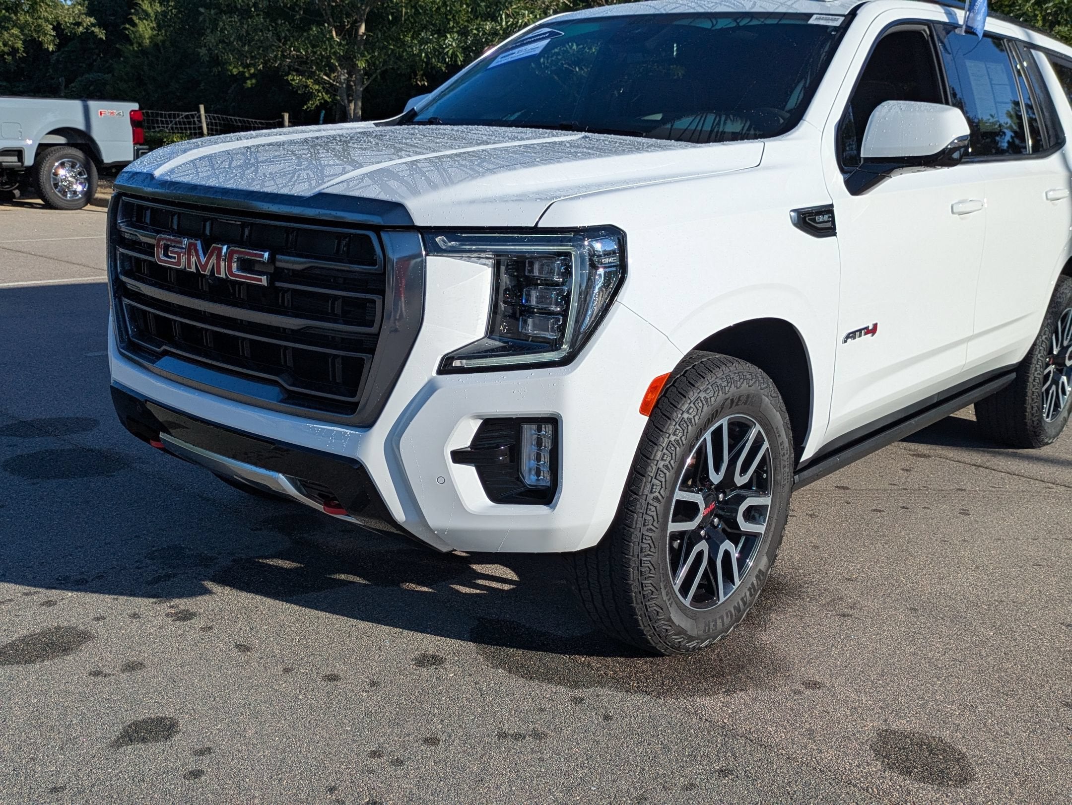 2024 GMC Yukon AT4