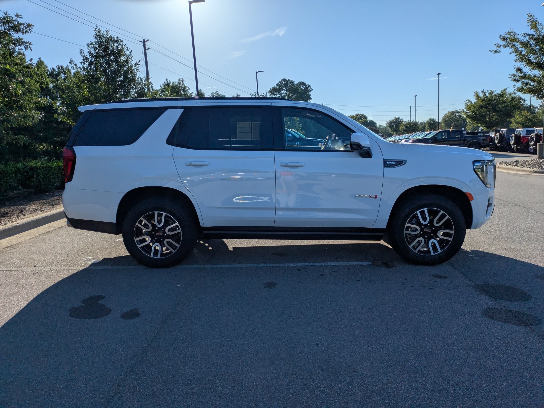 2024 GMC Yukon AT4