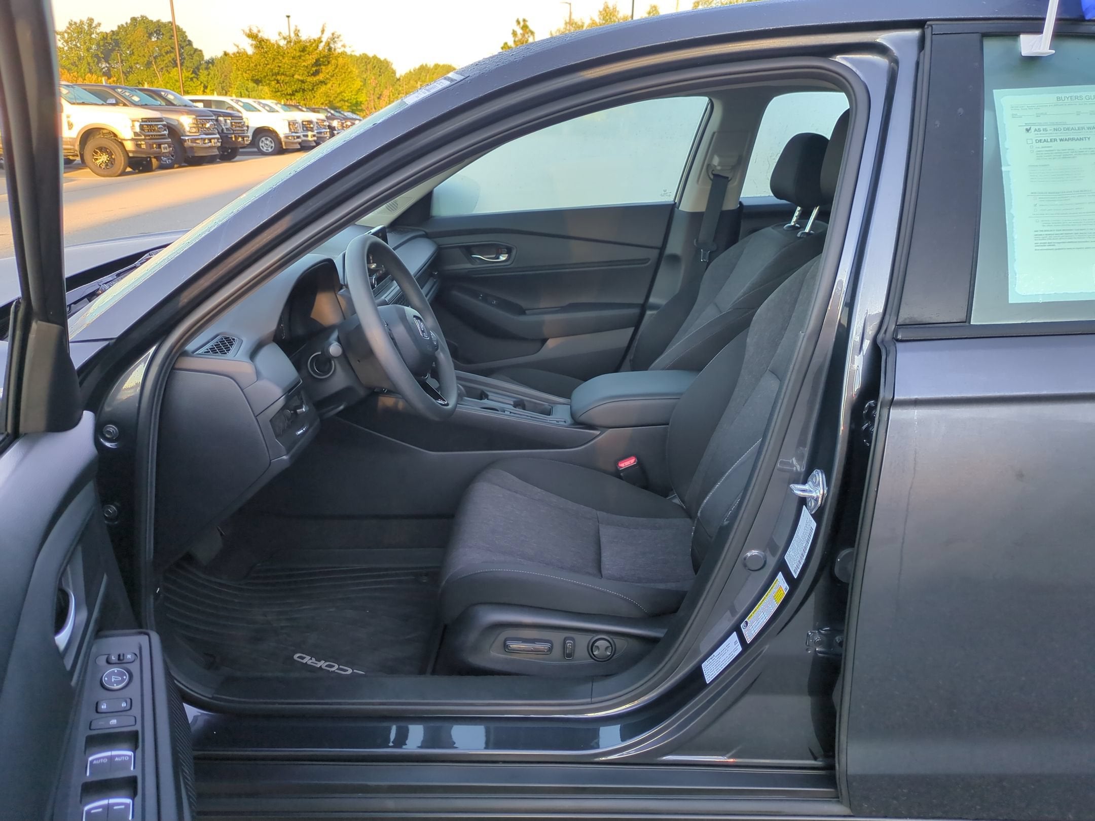 2025 Honda Accord Sedan SE