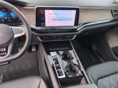 2024 Volkswagen Atlas 2.0T SEL Premium R-Line