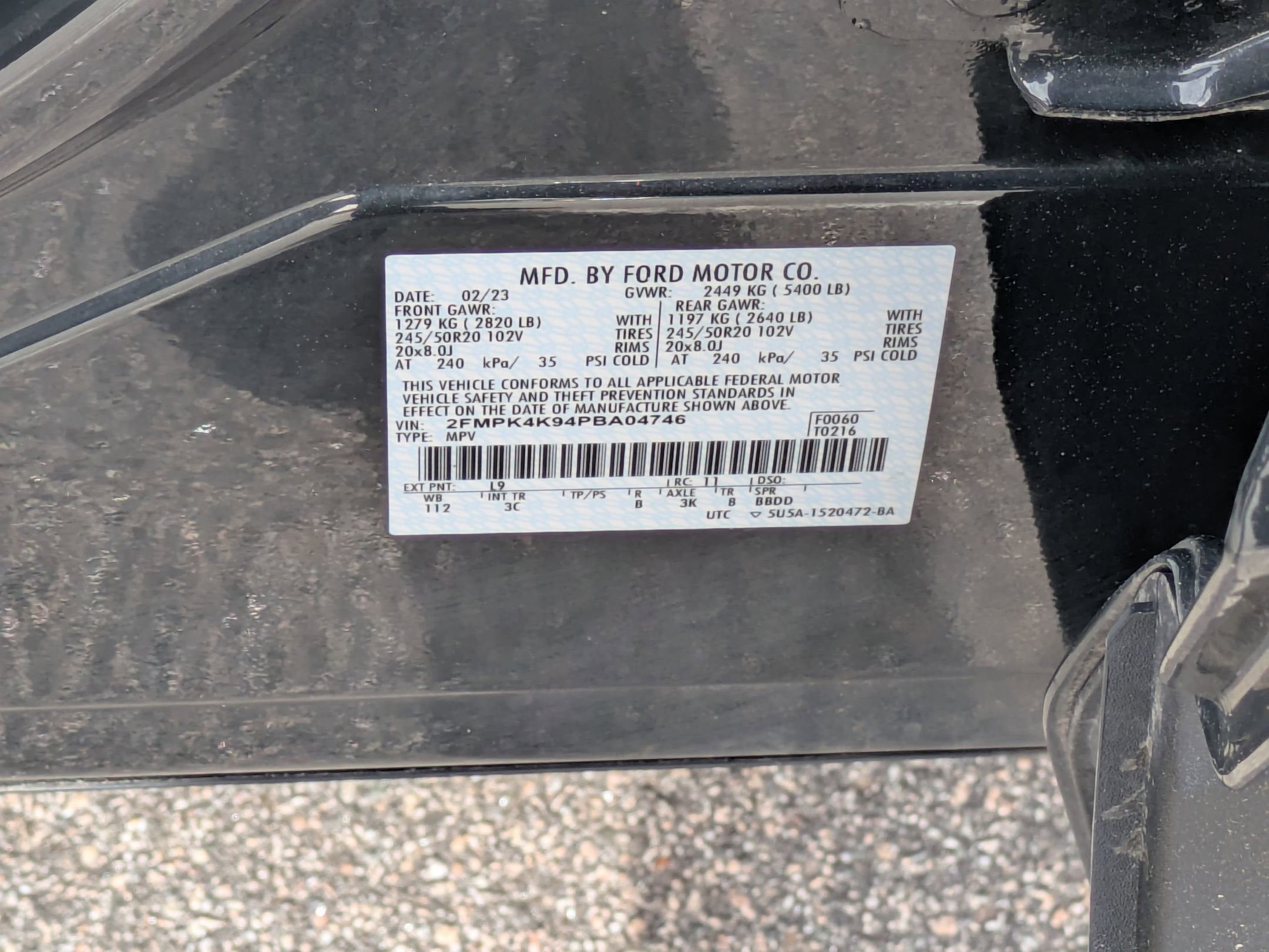 2023 Ford Edge Titanium