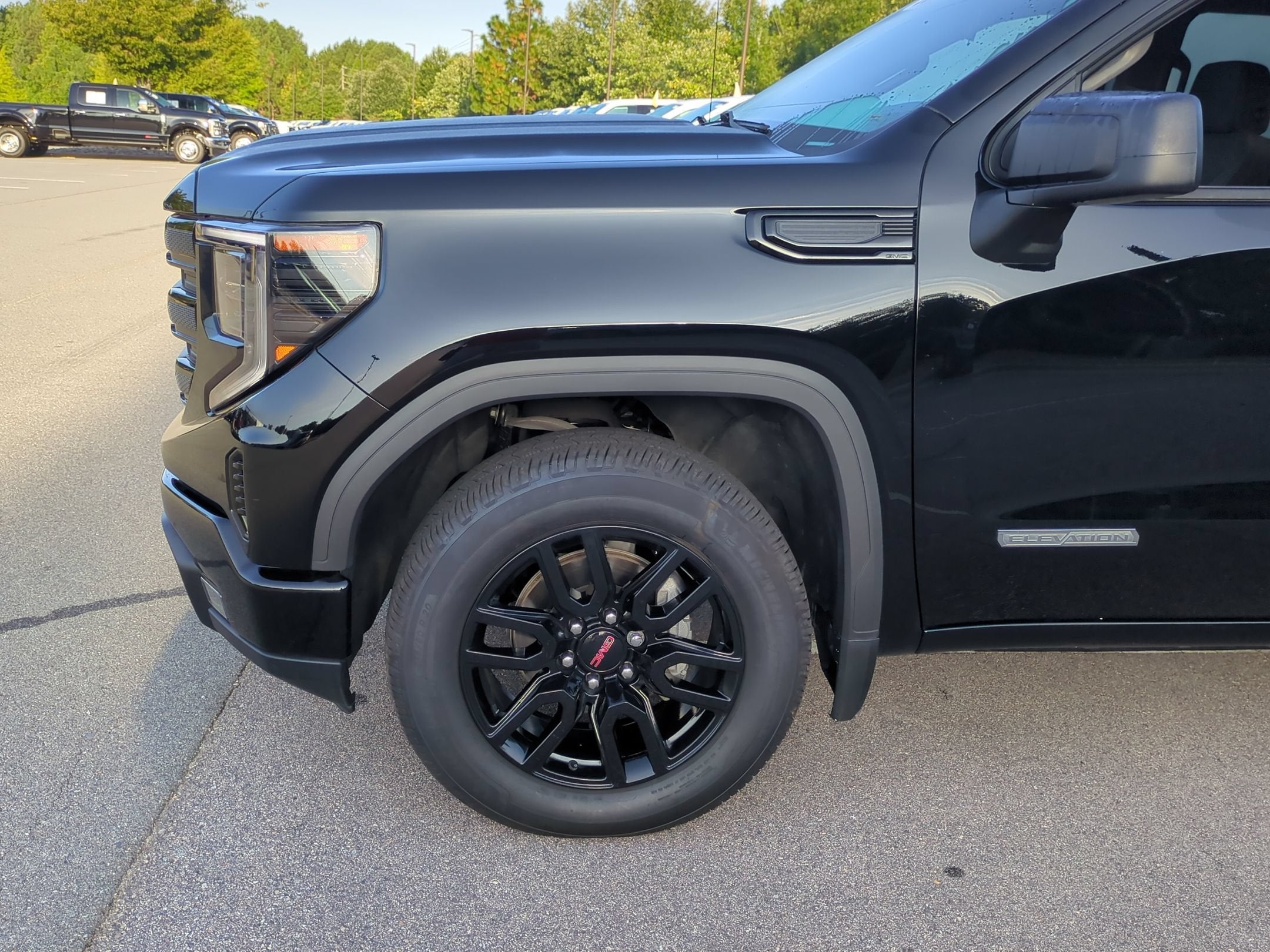 2024 GMC Sierra 1500 Elevation
