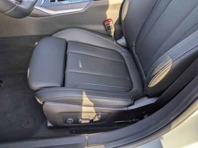 2025 BMW 3 Series 330i