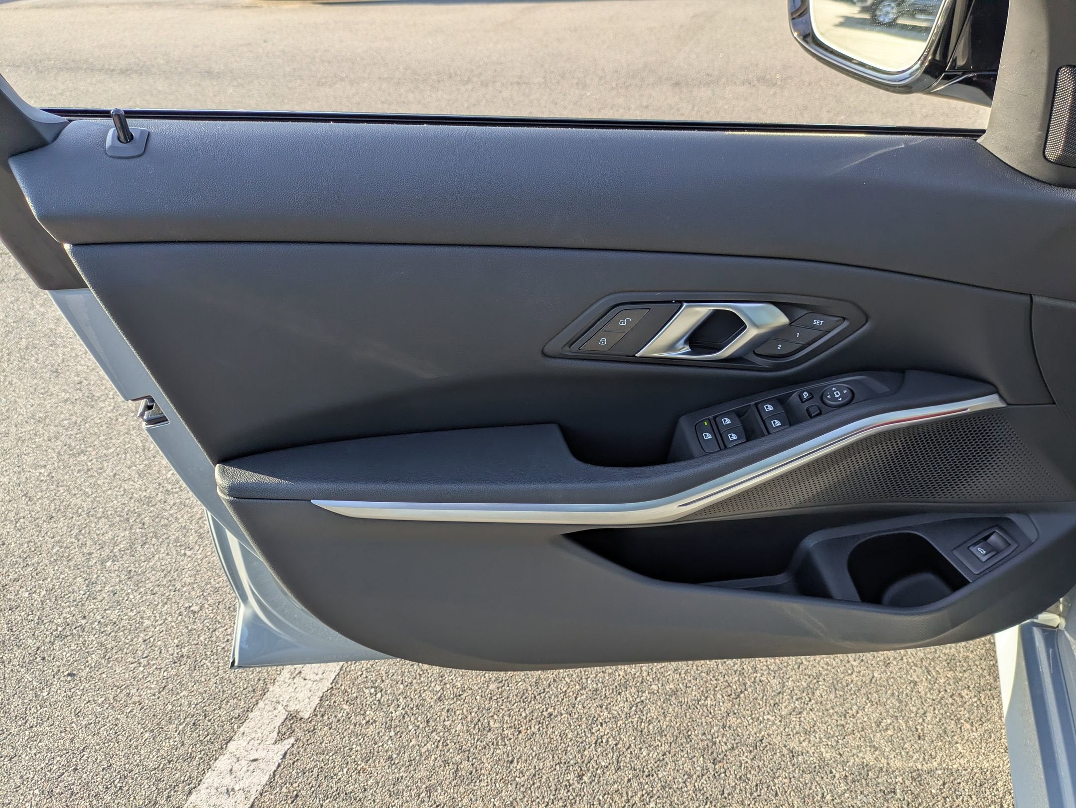 2025 BMW 3 Series 330i