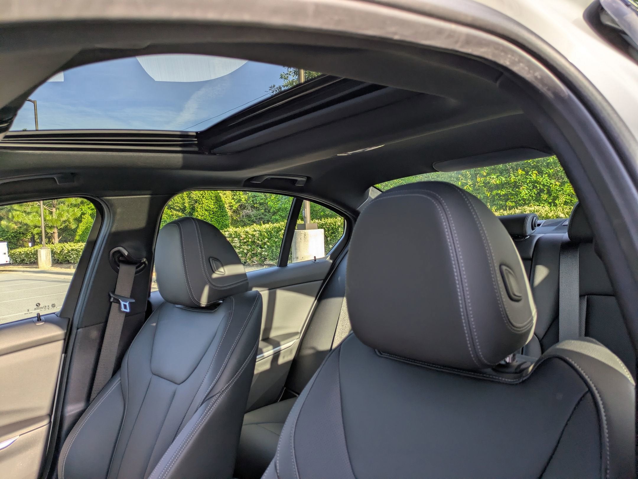 2025 BMW 3 Series 330i