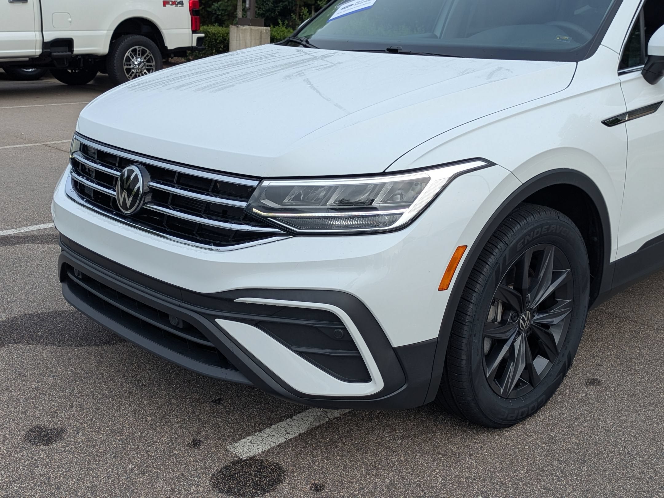 2024 Volkswagen Tiguan SE