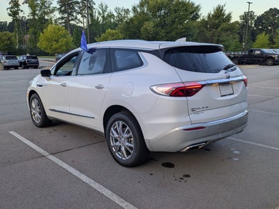 2024 Buick Enclave Essence