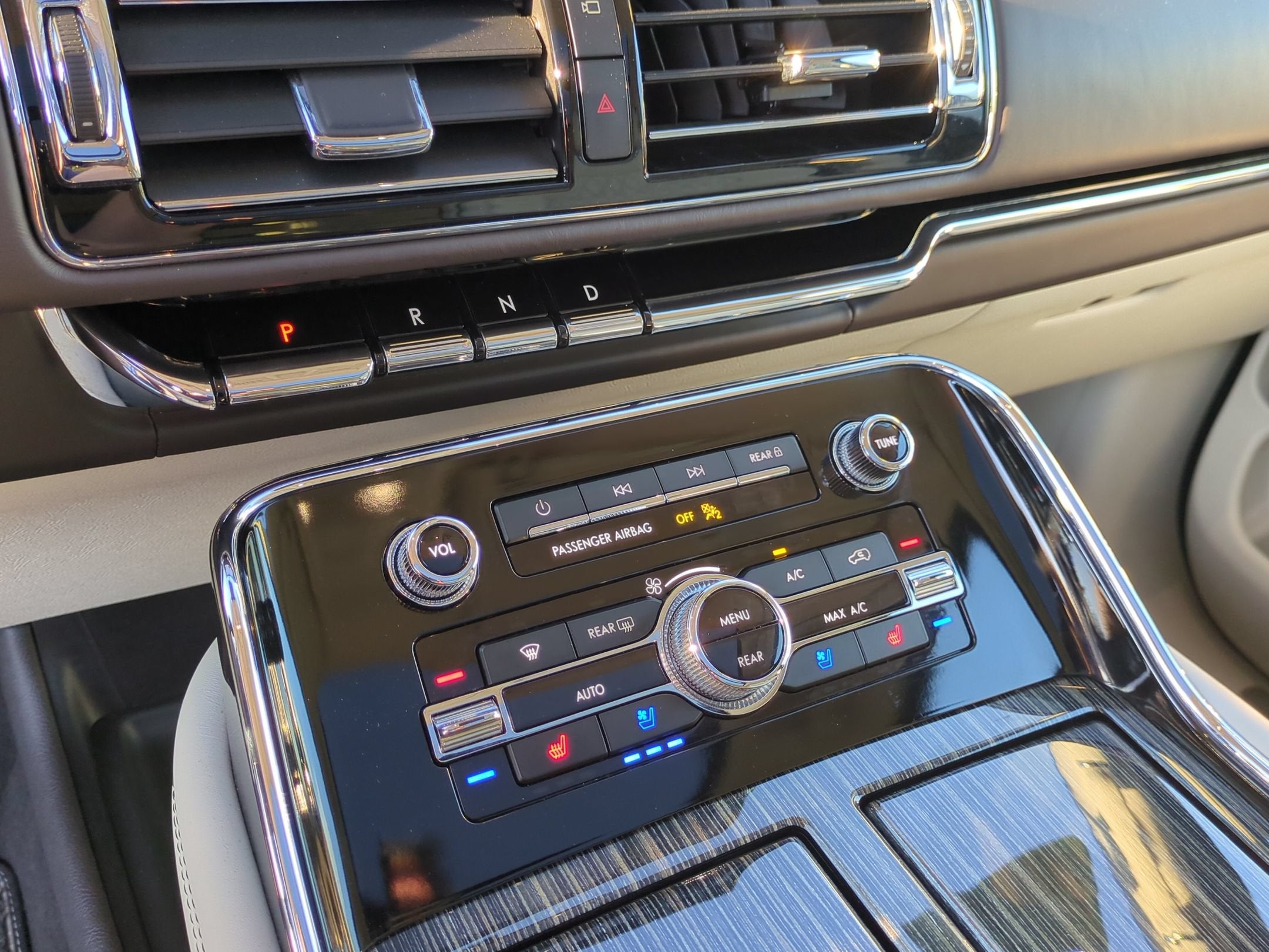 2024 Lincoln Navigator Black Label