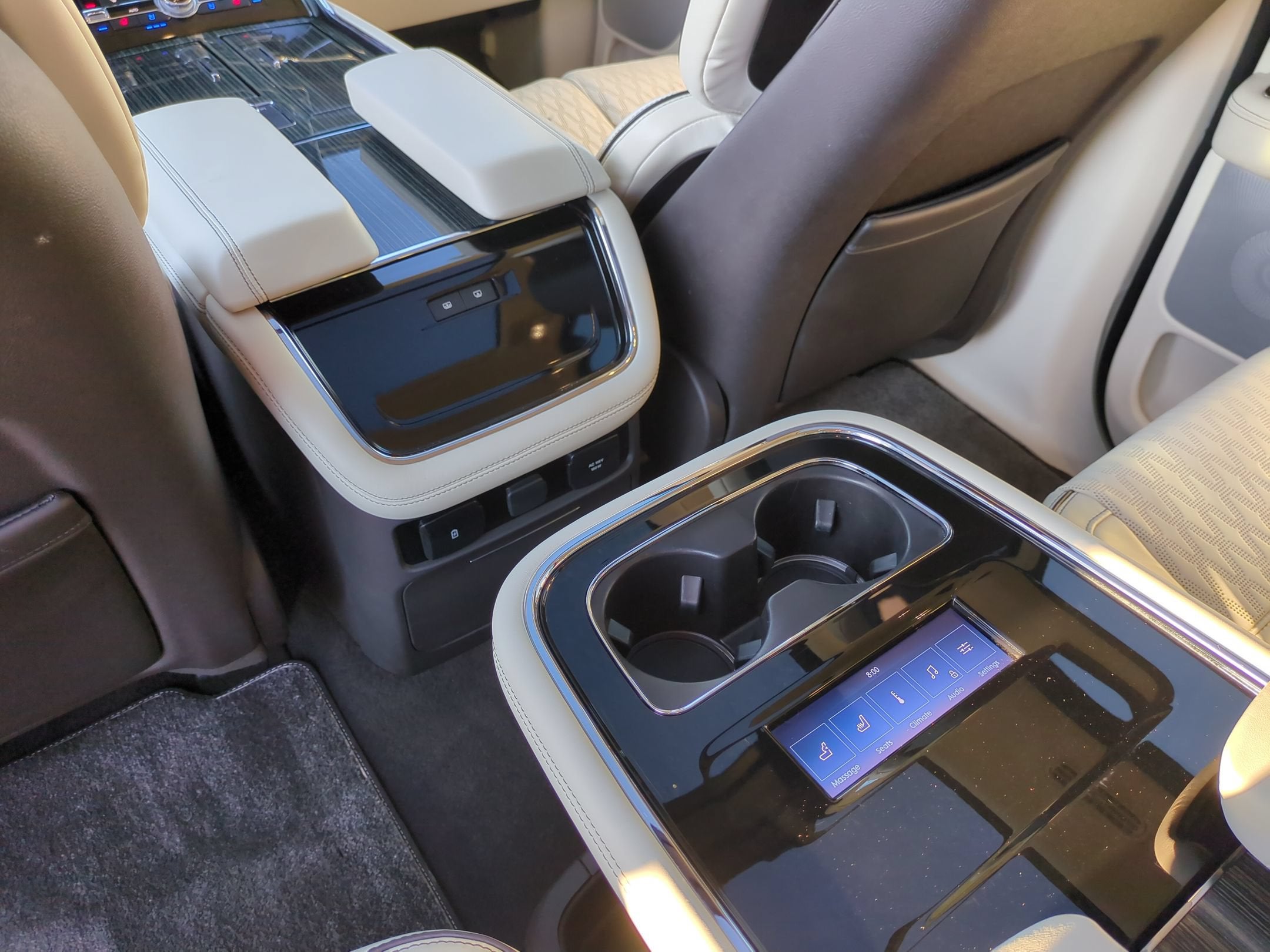 2024 Lincoln Navigator Black Label