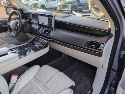 2024 Lincoln Navigator Black Label