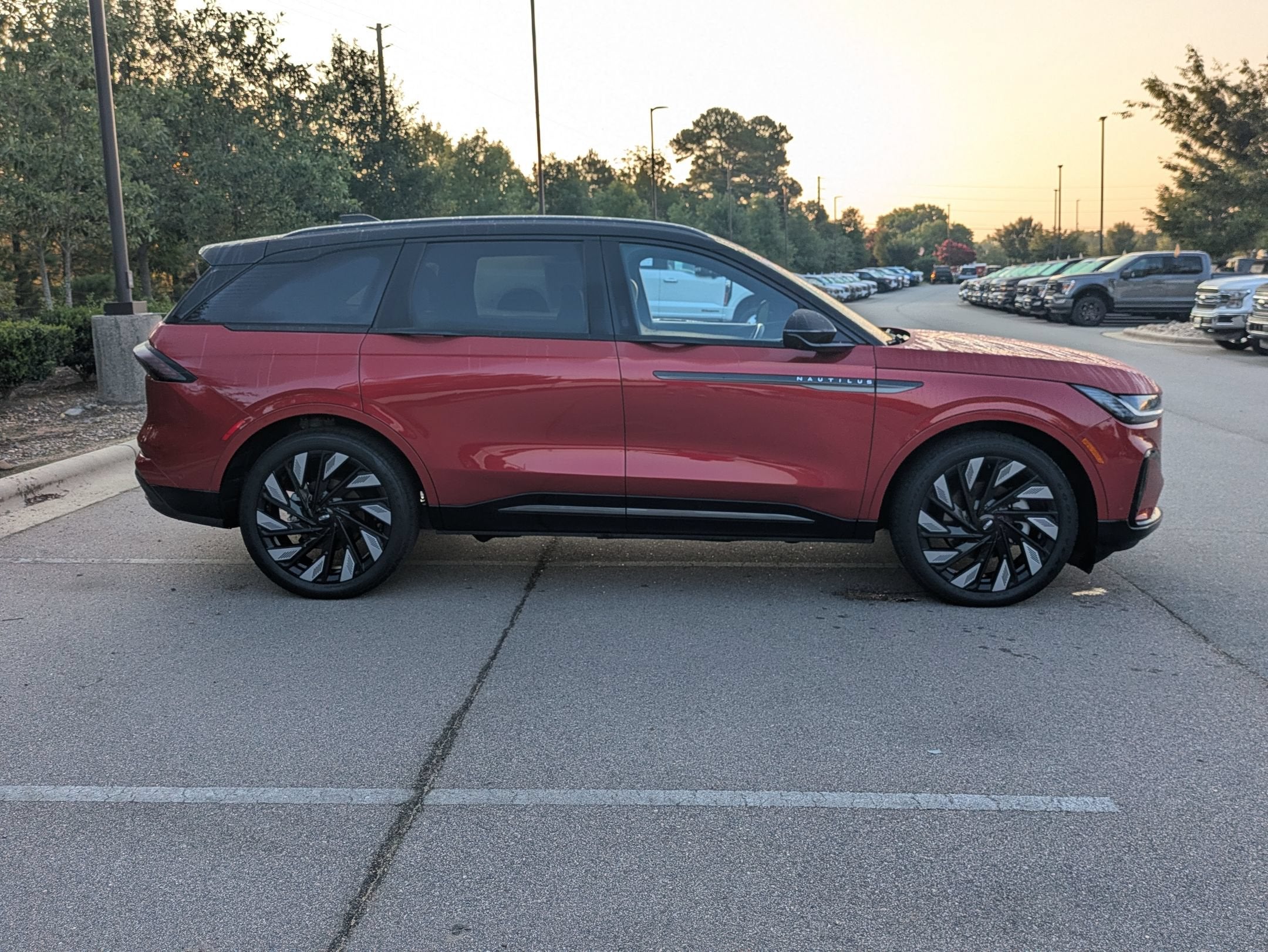 2024 Lincoln Nautilus Reserve