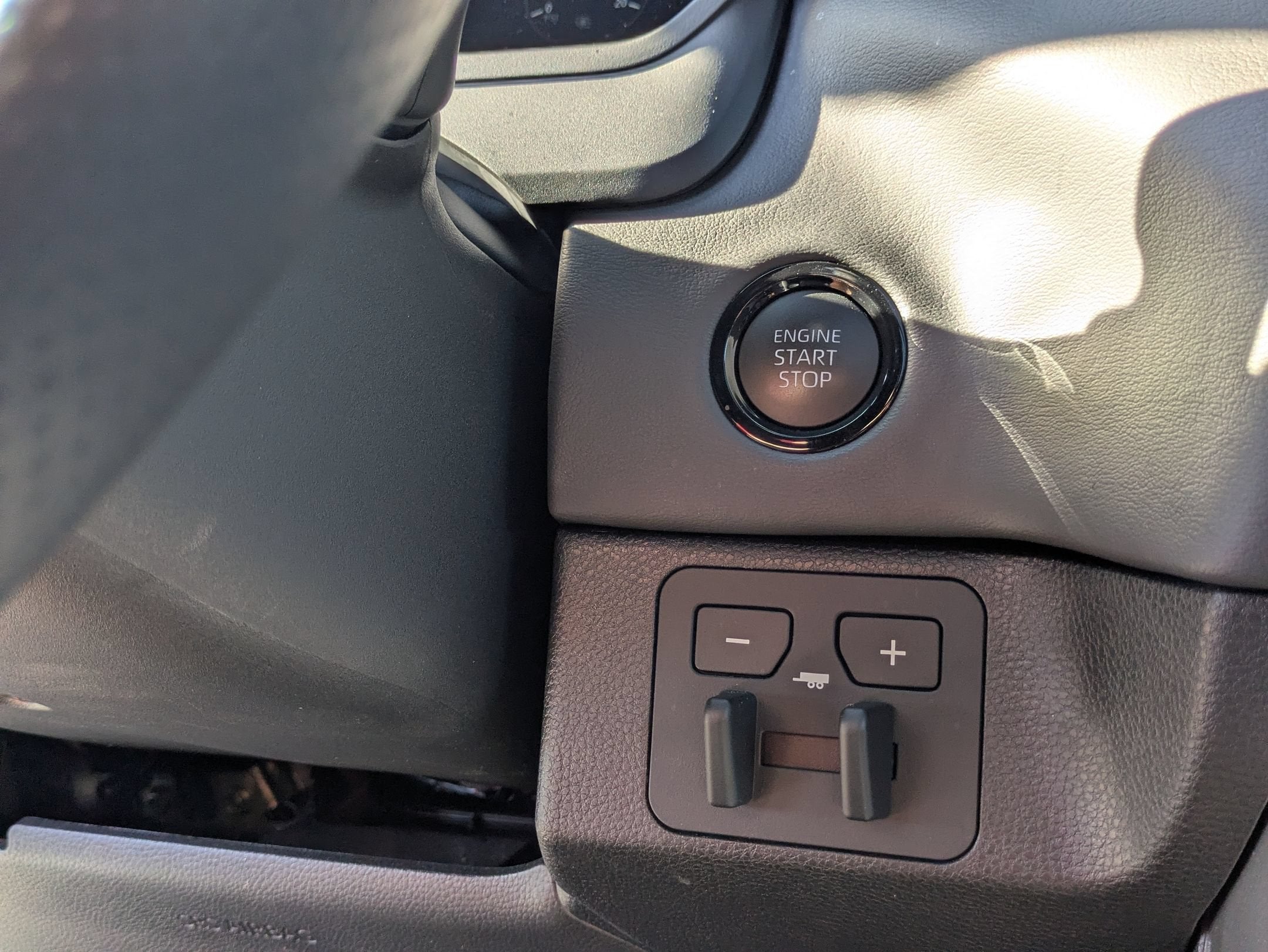 2025 Toyota Tundra 4WD Platinum