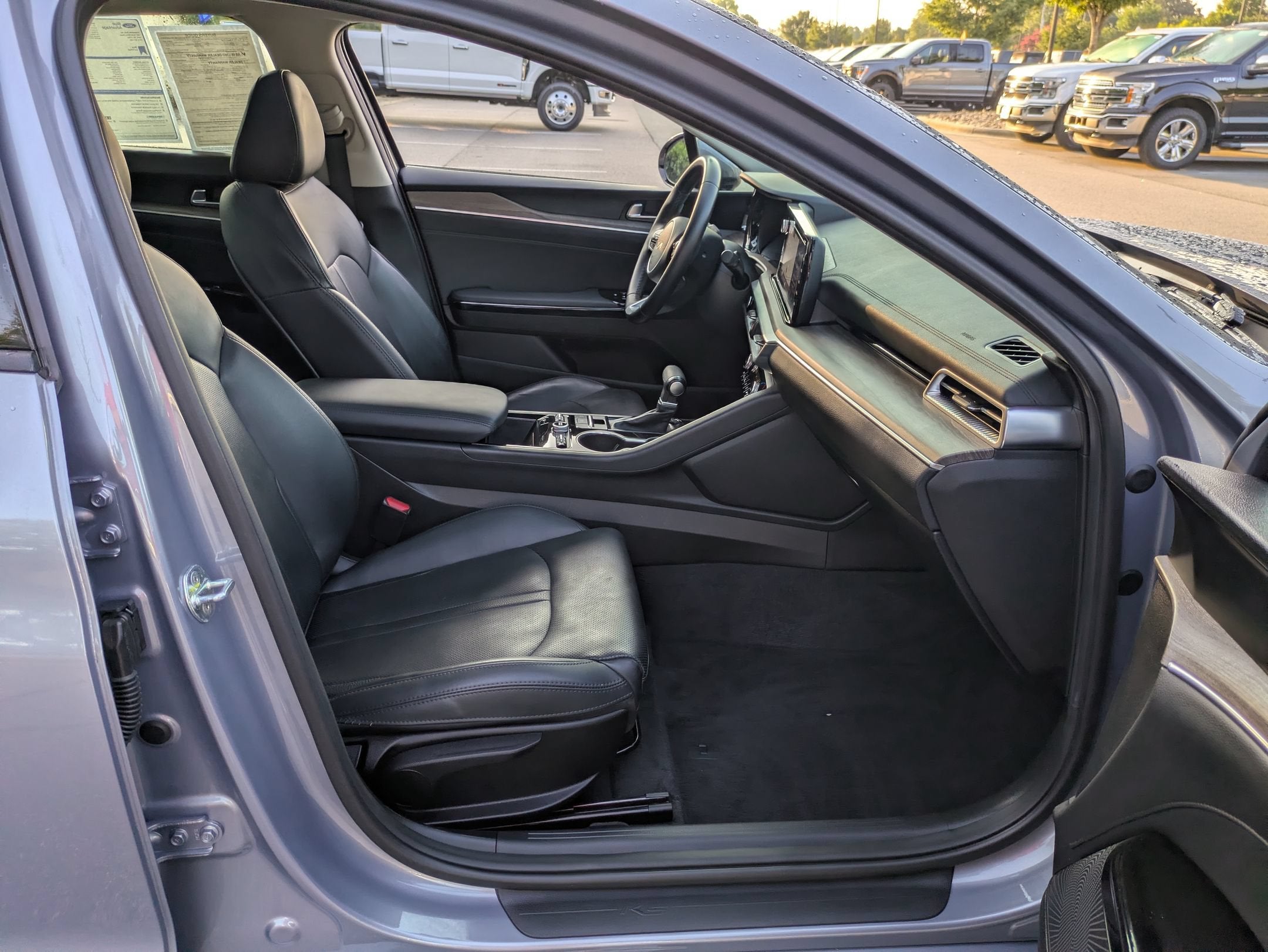 2023 Kia K5 EX
