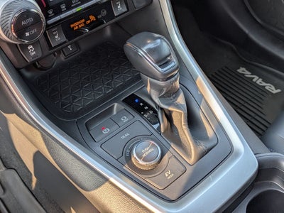 2020 Toyota RAV4 Hybrid XSE