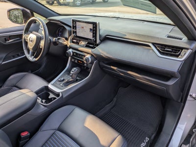 2020 Toyota RAV4 Hybrid XSE