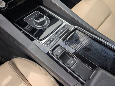 2018 Jaguar F-PACE 25t Premium