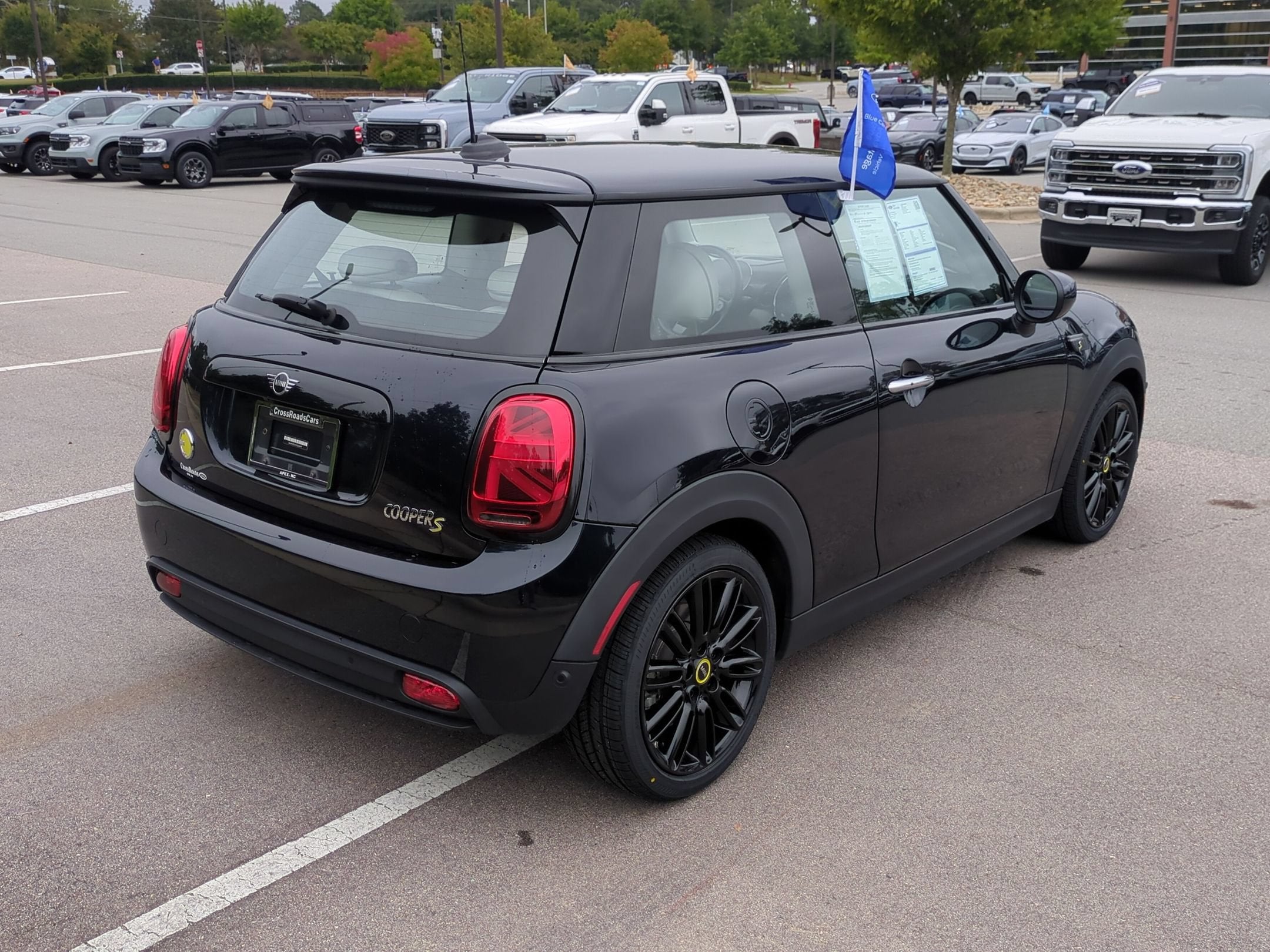 2023 MINI Hardtop 2 Door Cooper SE