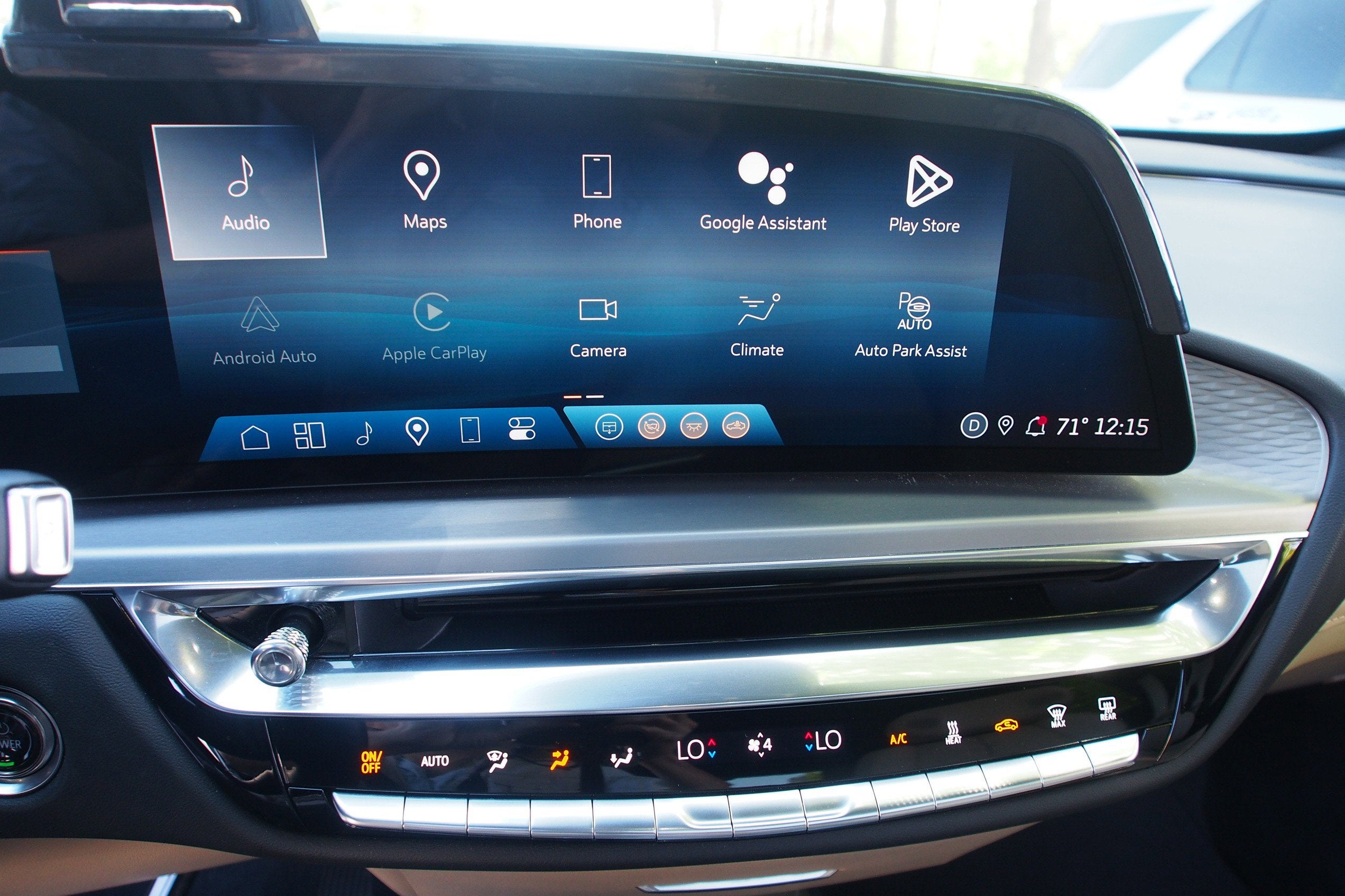 2024 Cadillac LYRIQ Sport