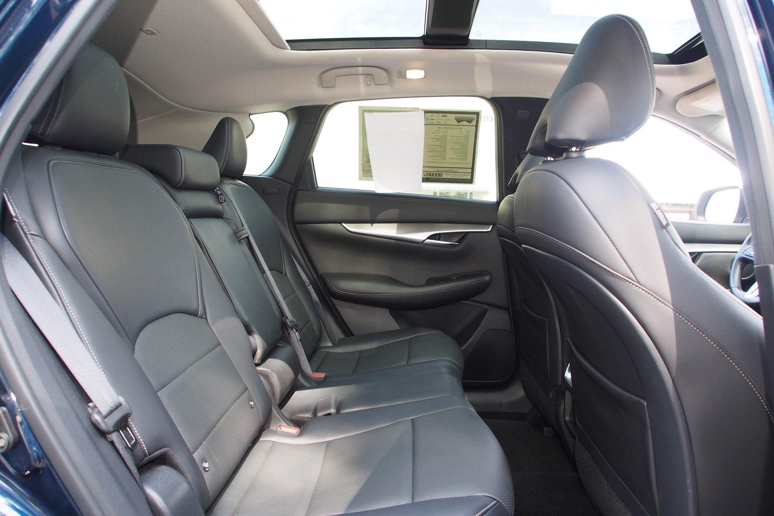 2022 INFINITI QX50 LUXE