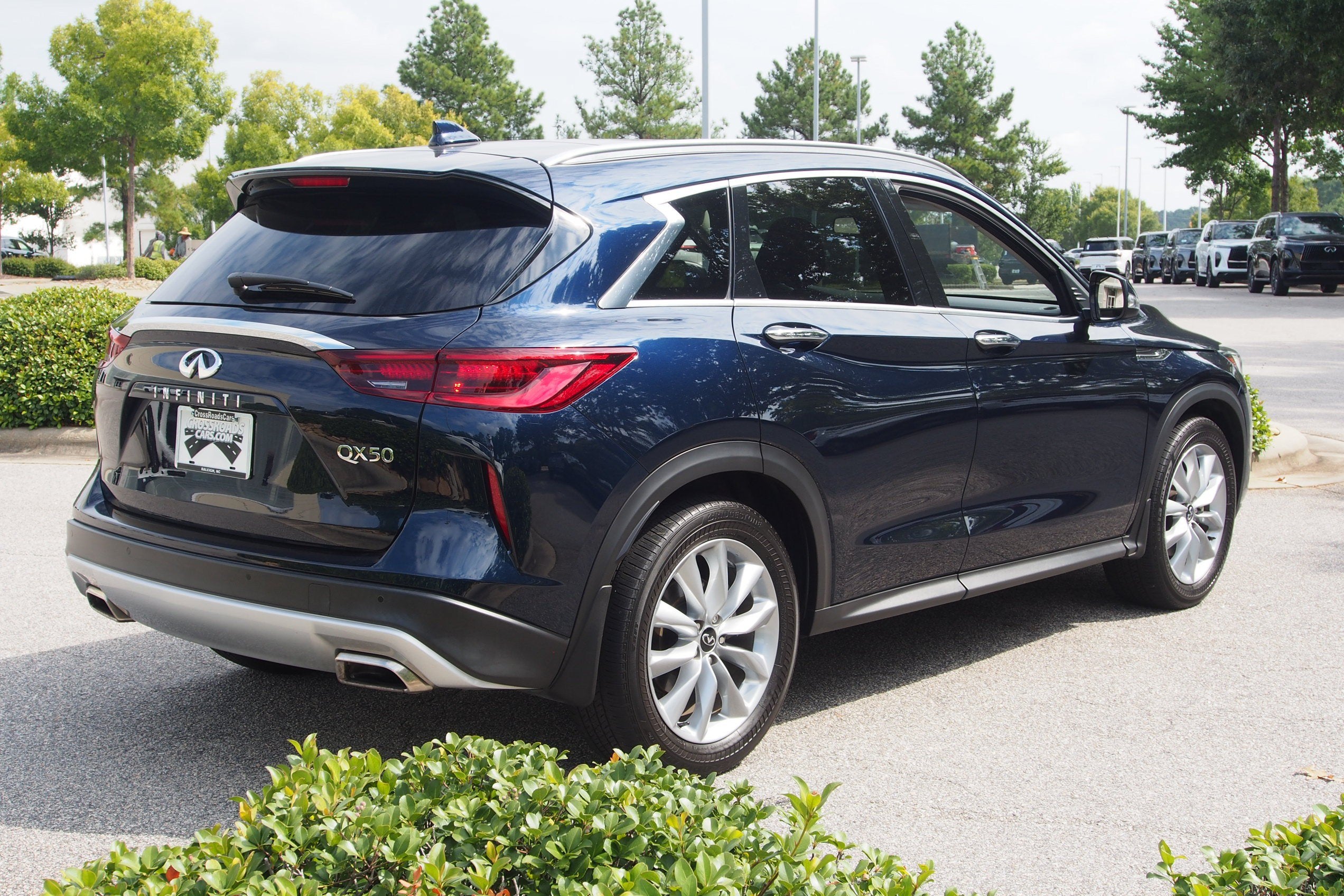 2022 INFINITI QX50 LUXE