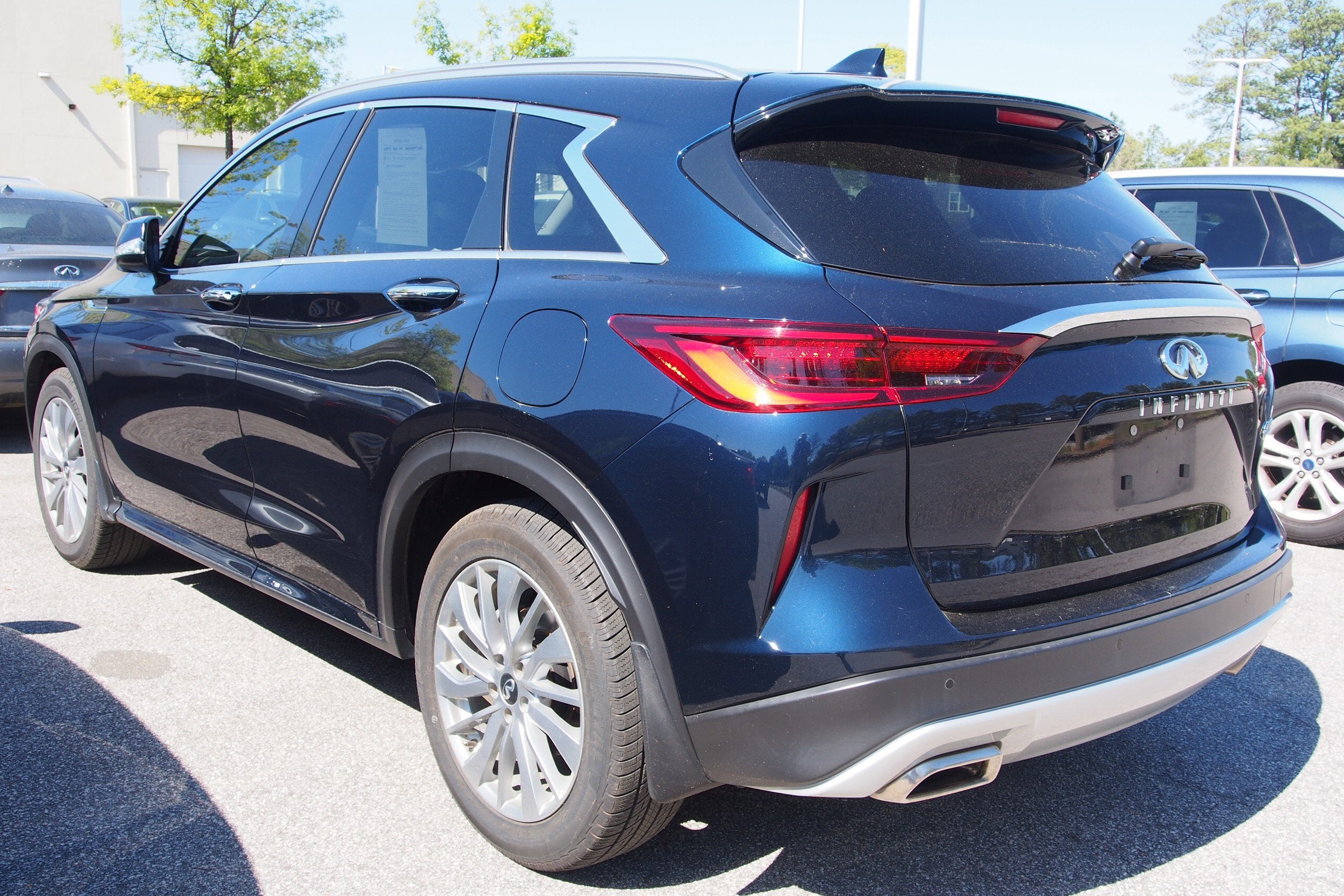 2023 INFINITI QX50 LUXE