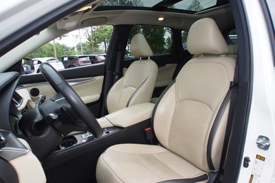 2022 INFINITI QX50 LUXE