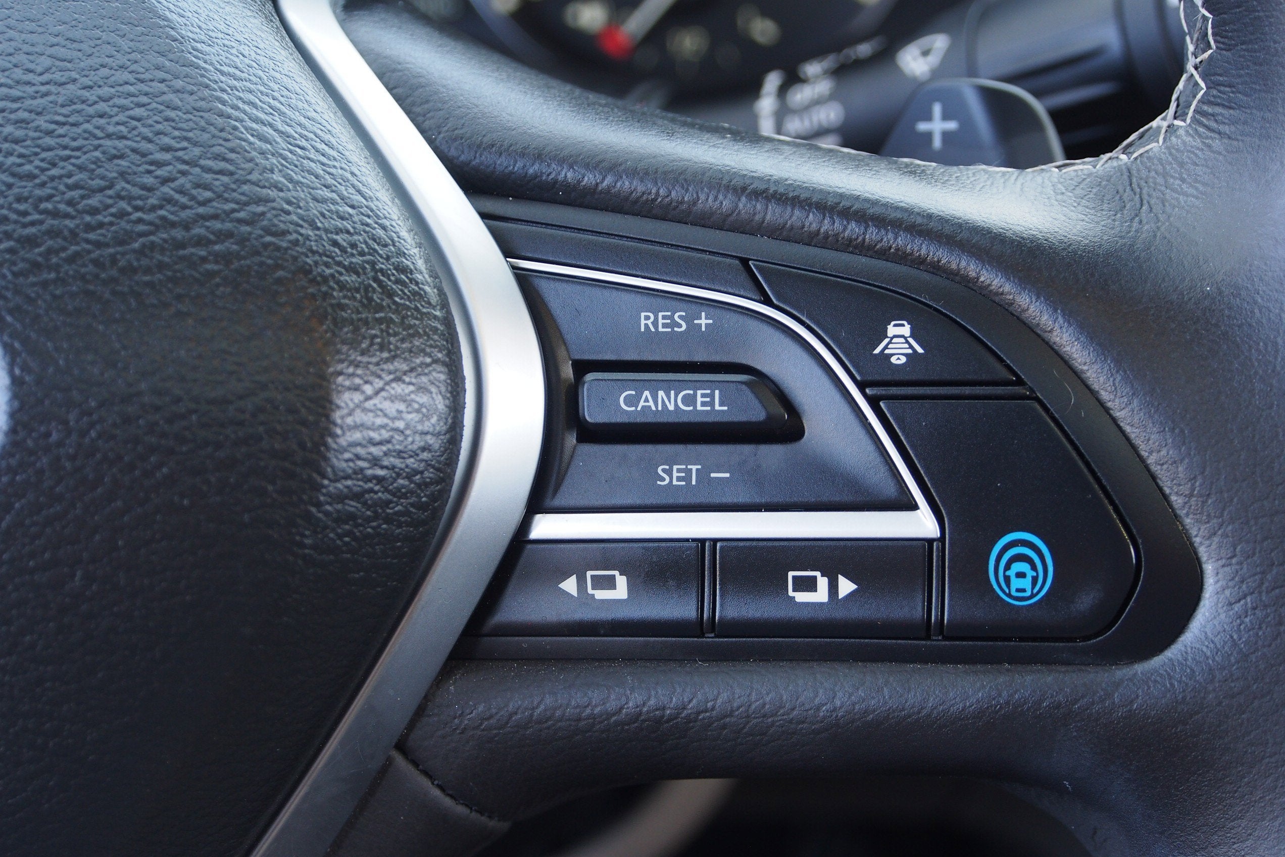 2023 INFINITI QX50 SENSORY