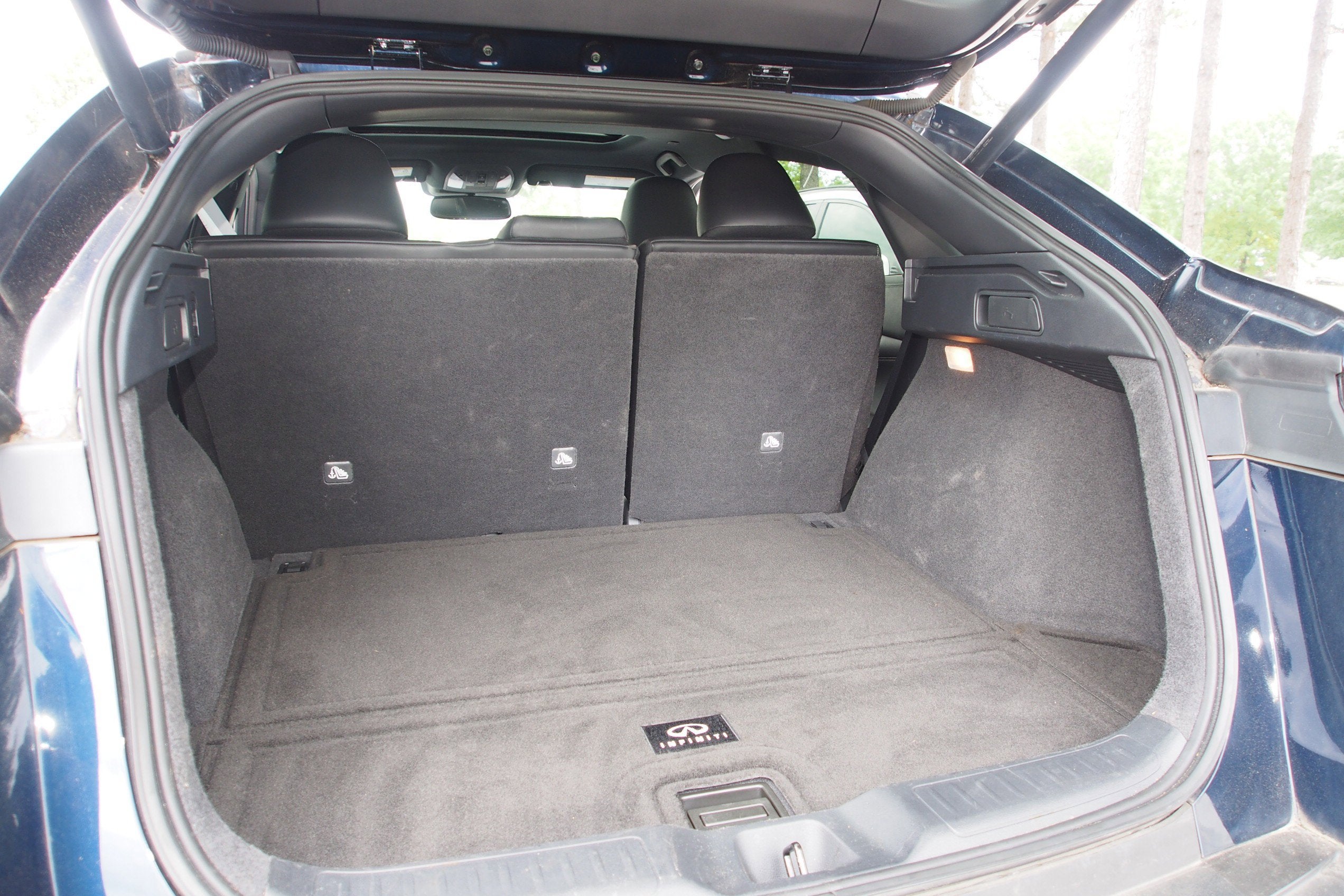 2023 INFINITI QX55 LUXE