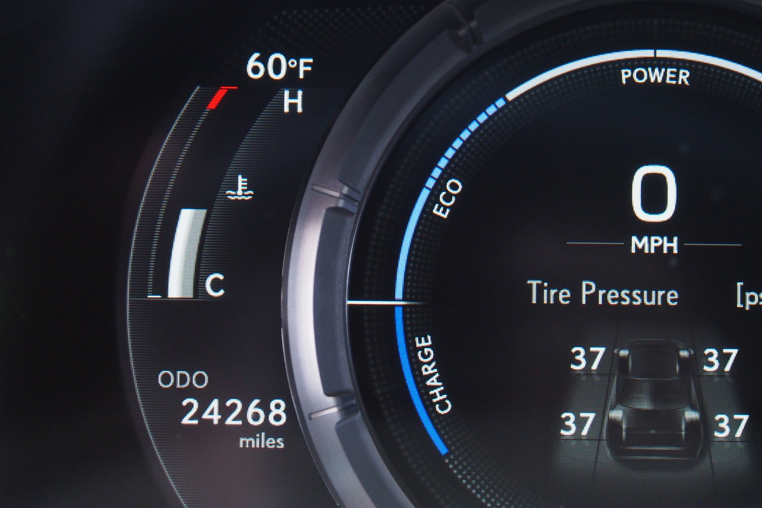 2023 Lexus ES ES 300h F SPORT Handling