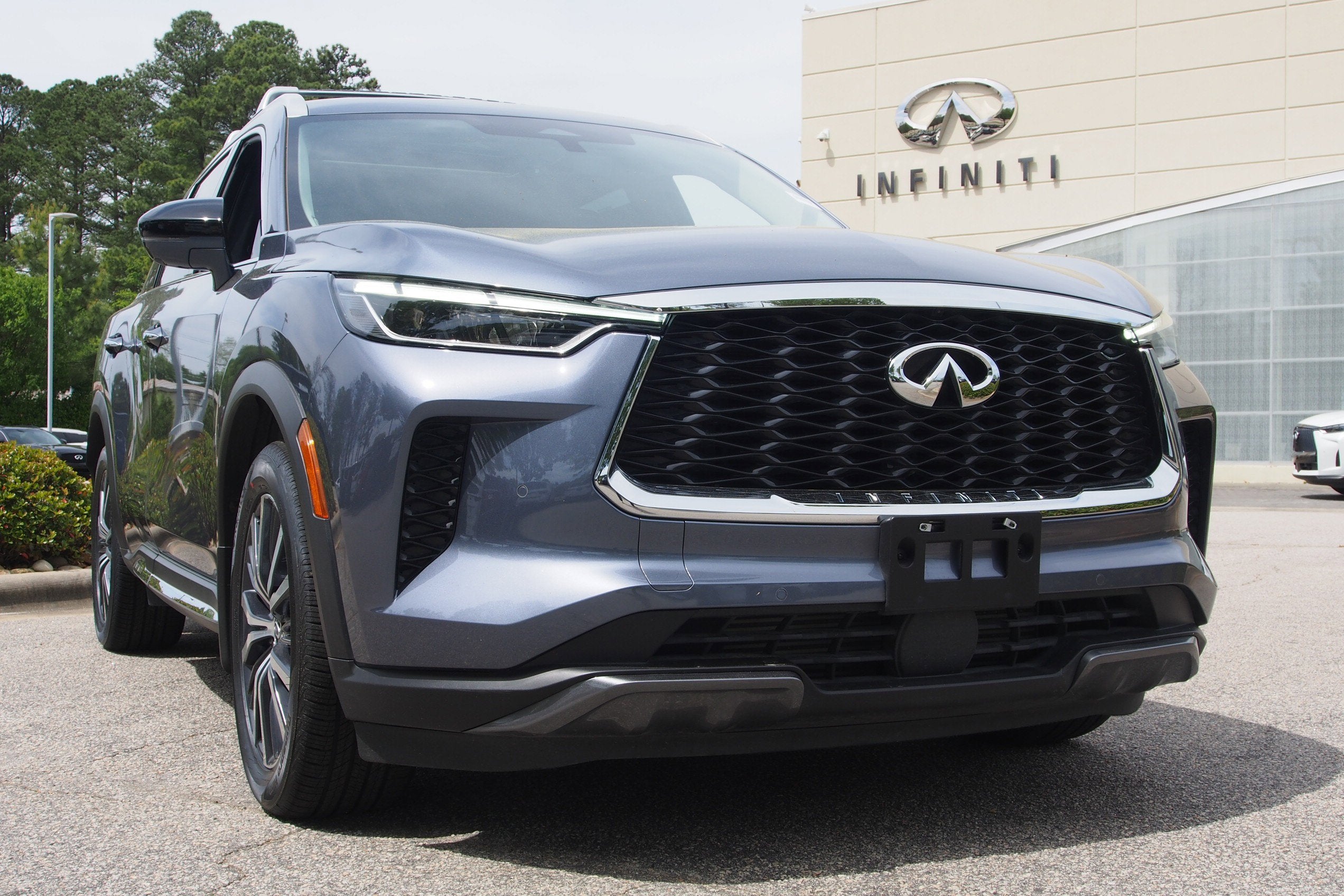 2025 INFINITI QX60 SENSORY