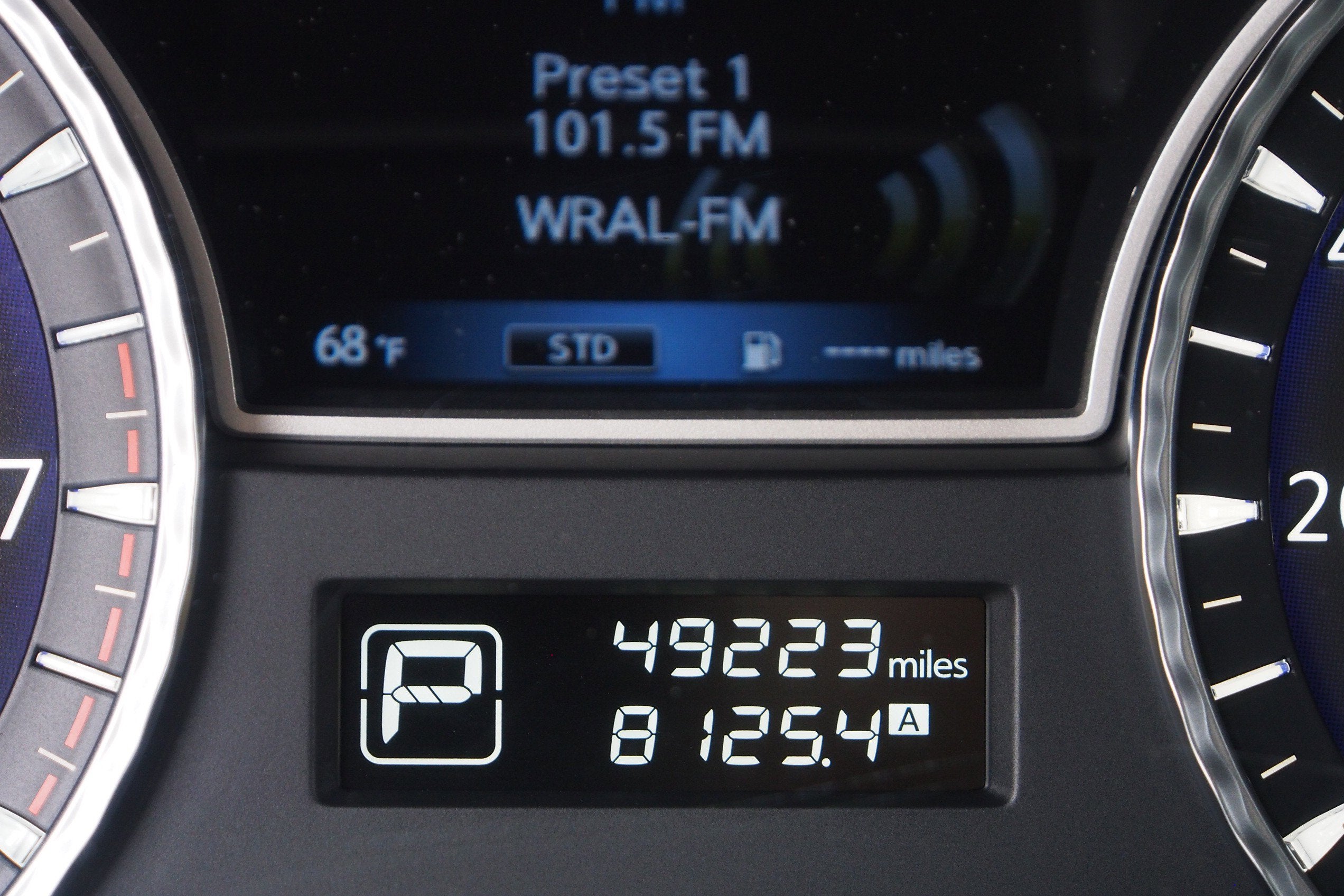 2020 INFINITI QX60 LUXE