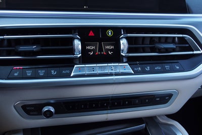 2022 BMW X6 xDrive40i