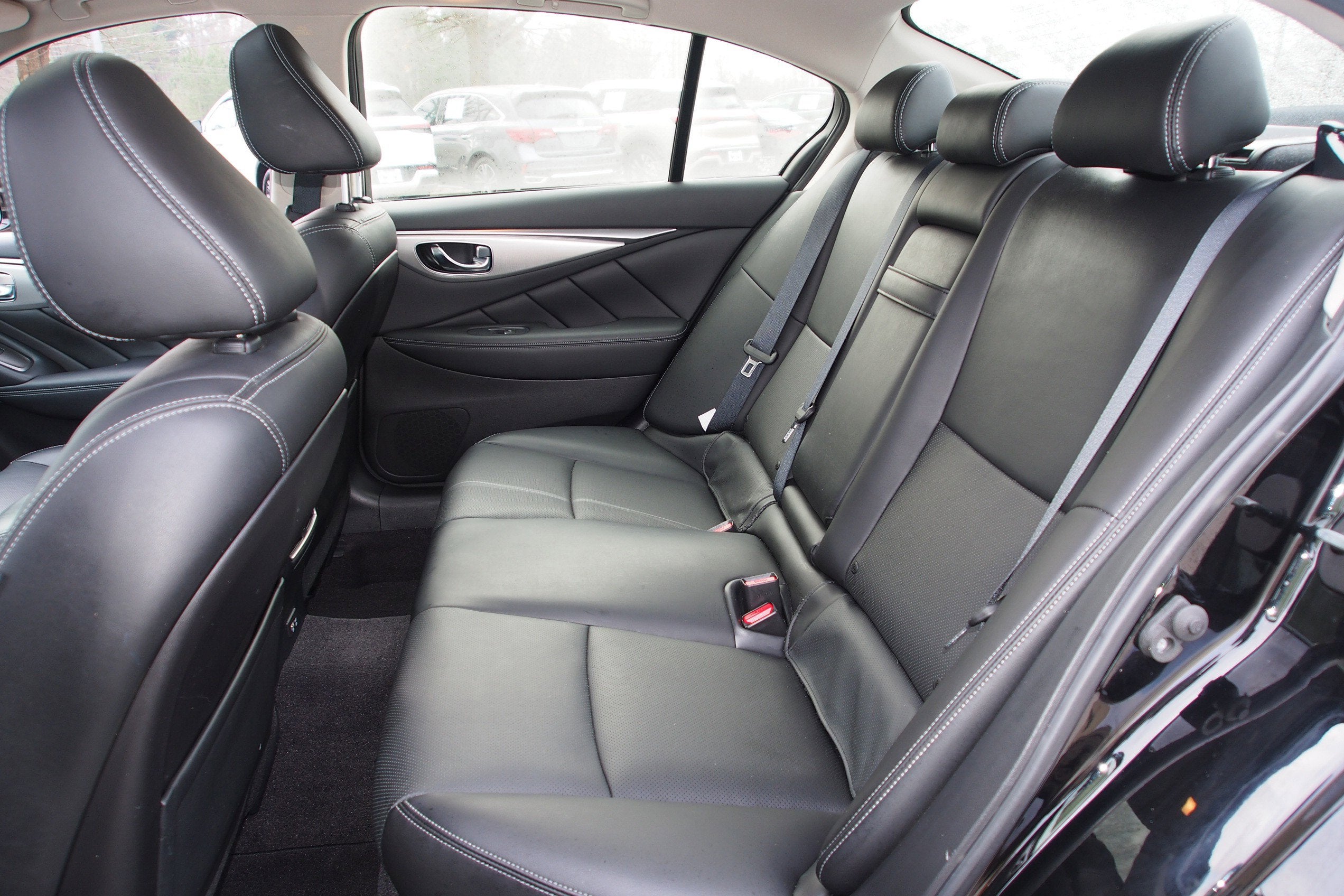 2022 INFINITI Q50 LUXE