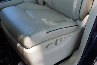2023 INFINITI QX80 LUXE
