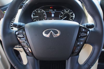 2023 INFINITI QX80 LUXE