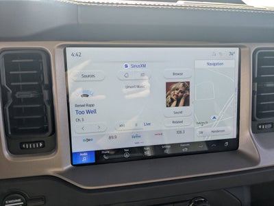 2025 Ford Bronco Outer Banks