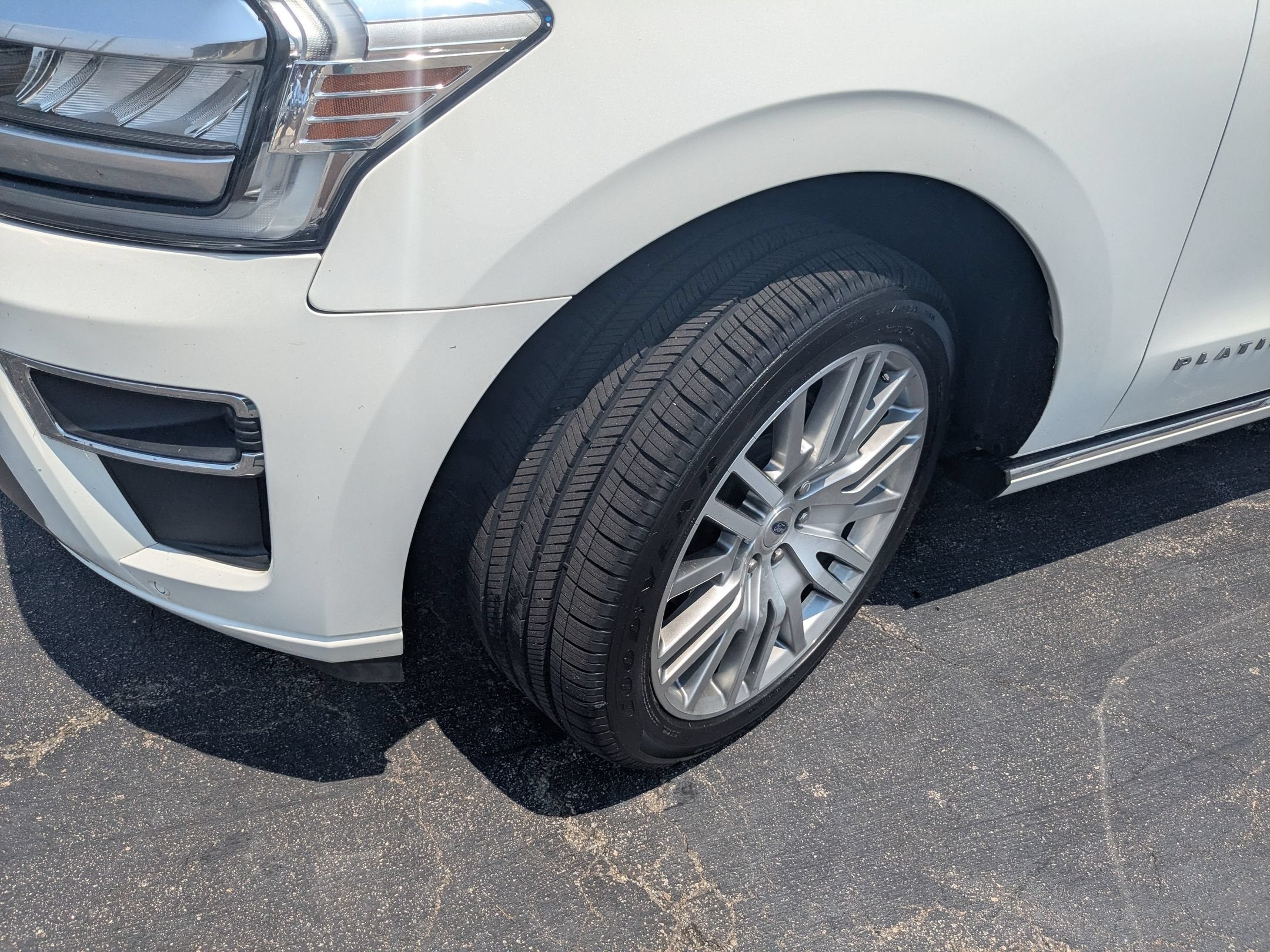 2023 Ford Expedition Max Platinum