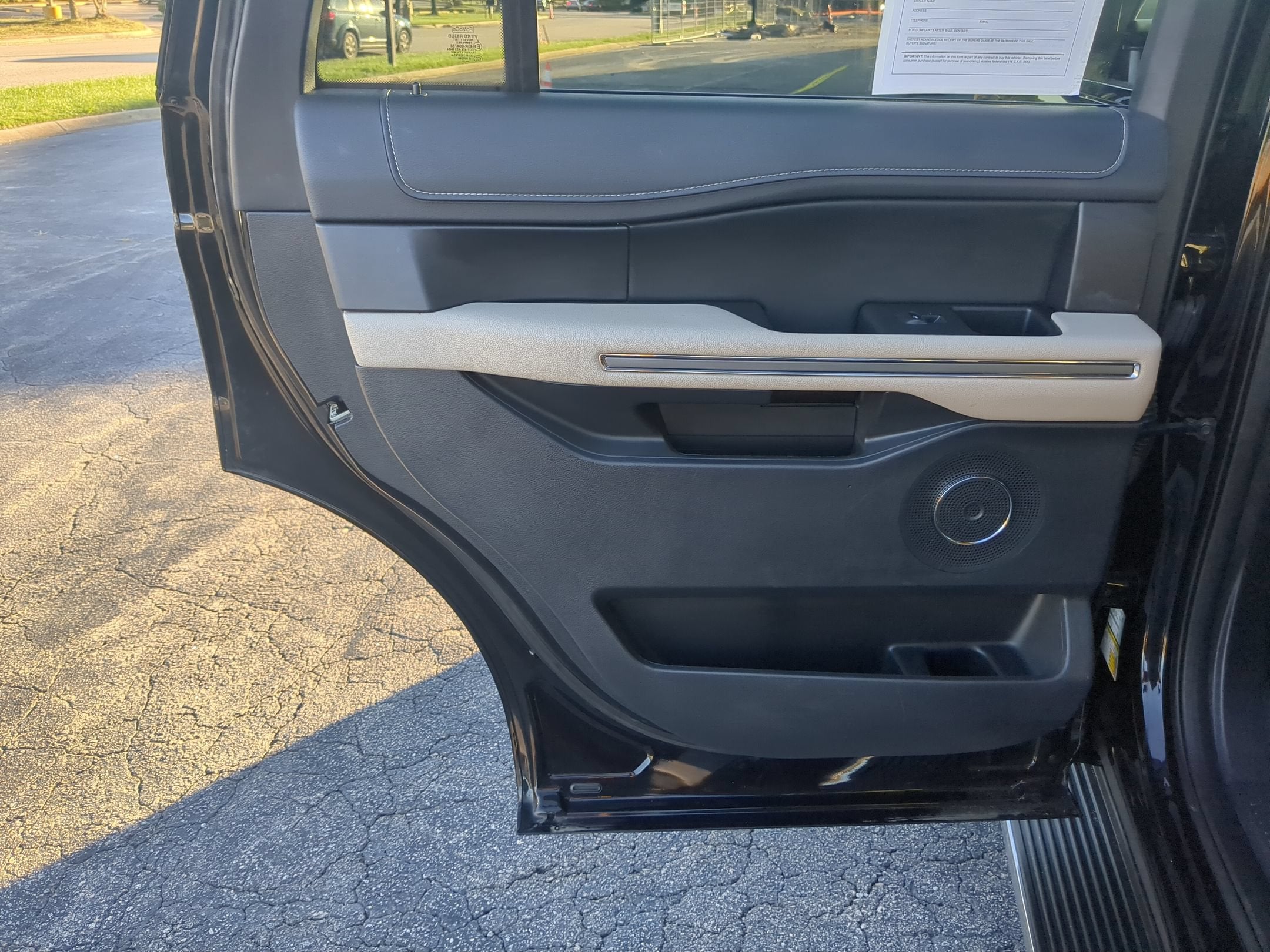 2023 Ford Expedition XLT