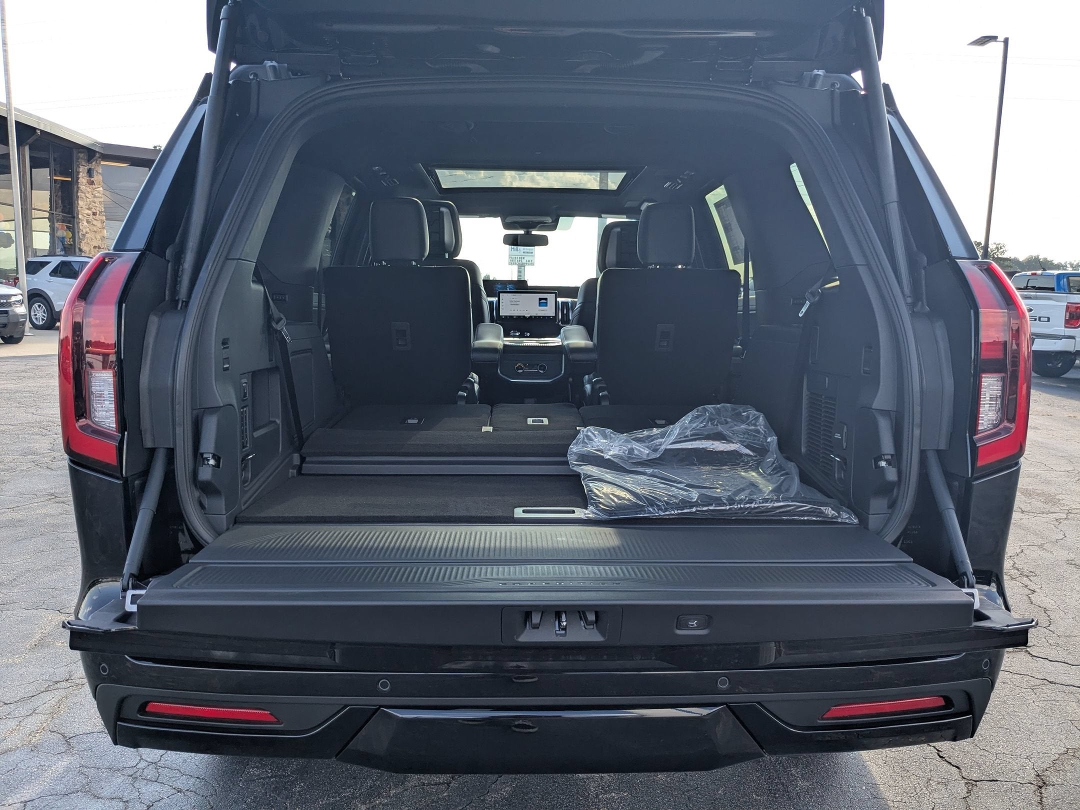 2027 Ford Expedition Platinum