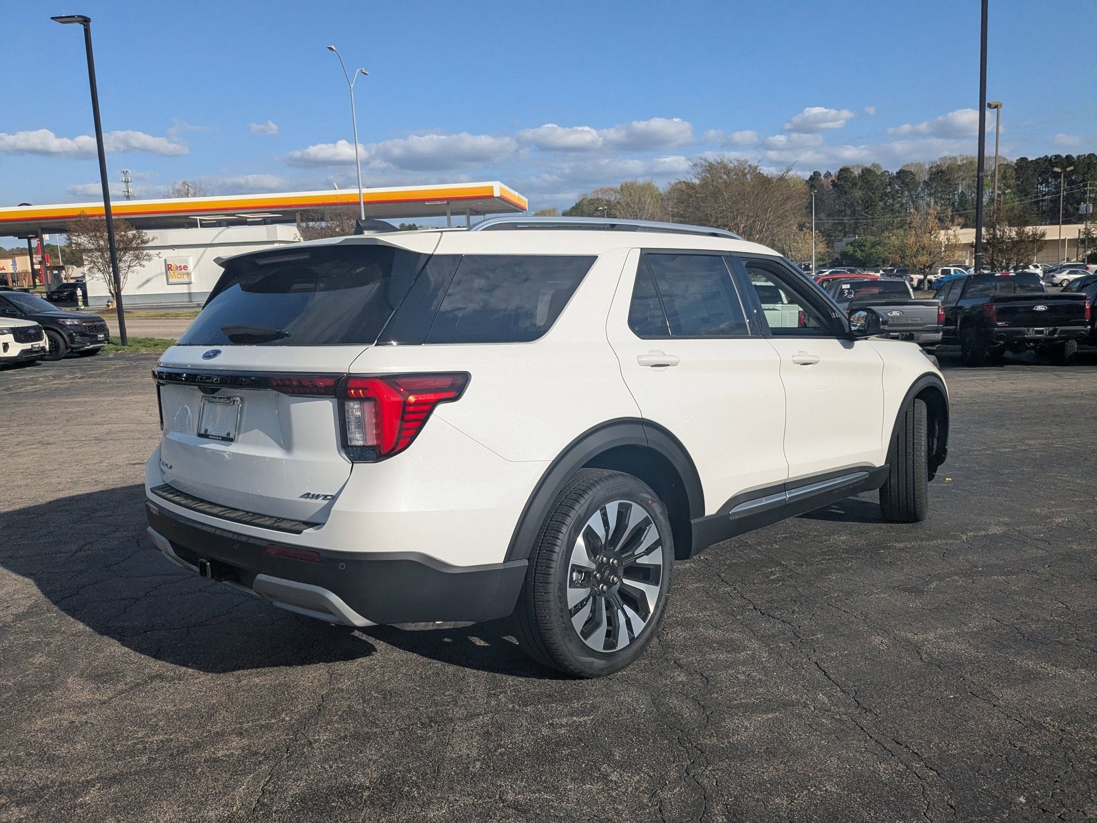 2026 Ford Explorer Platinum