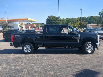 2027 Ford Super Duty F-250 SRW F-250® XLT