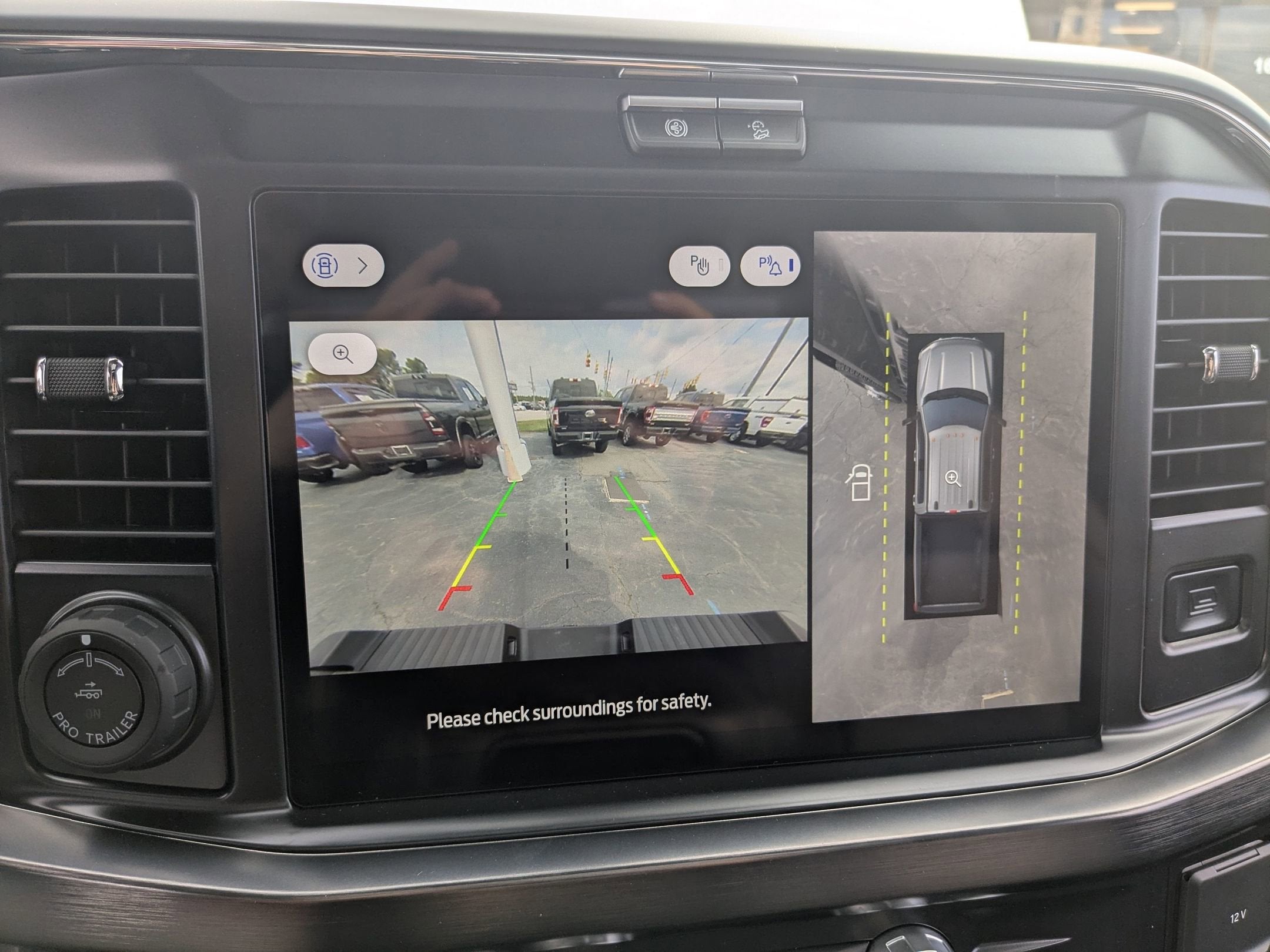 2026 Ford Super Duty F-350 DRW LARIAT