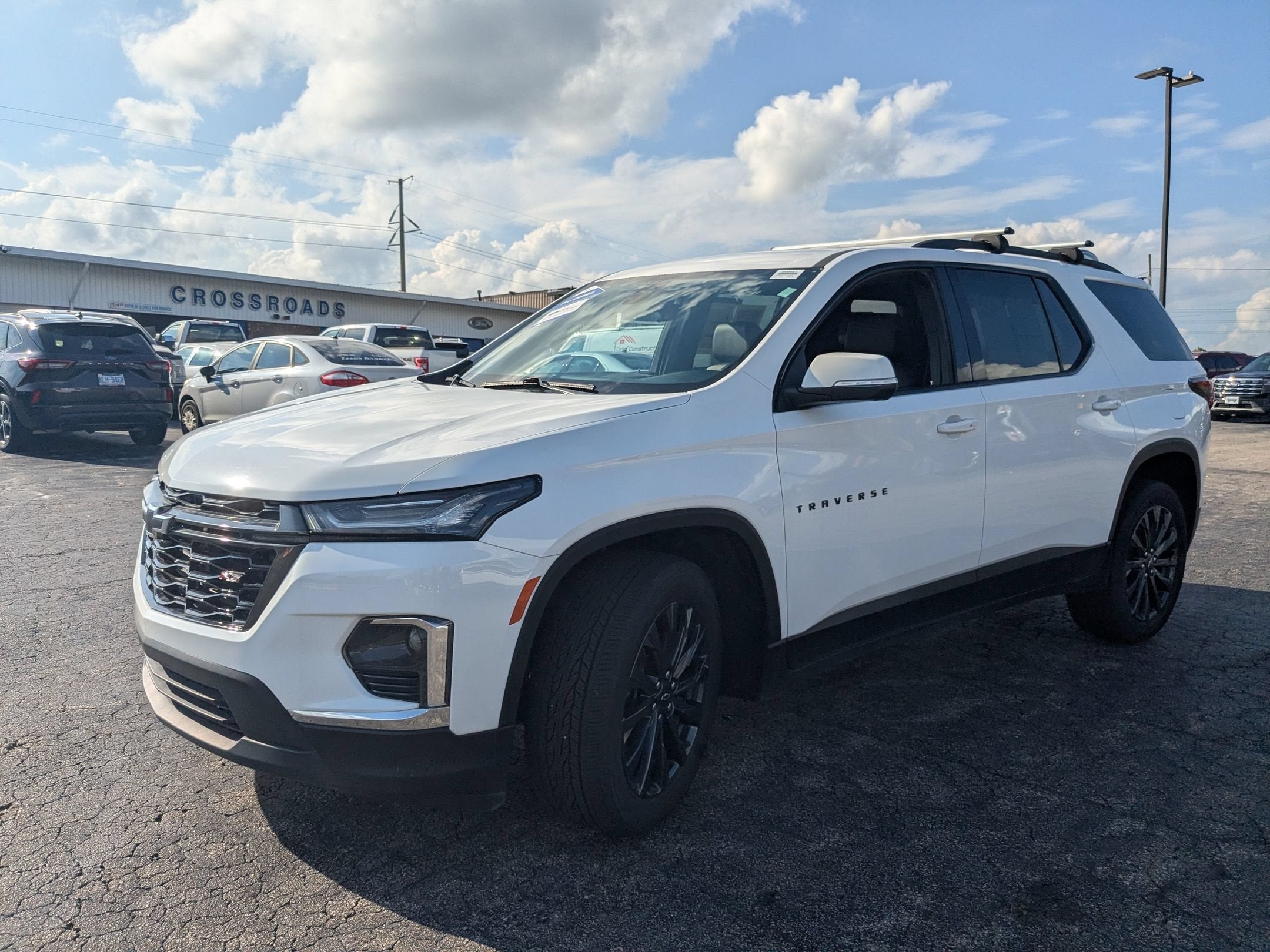 2023 Chevrolet Traverse RS