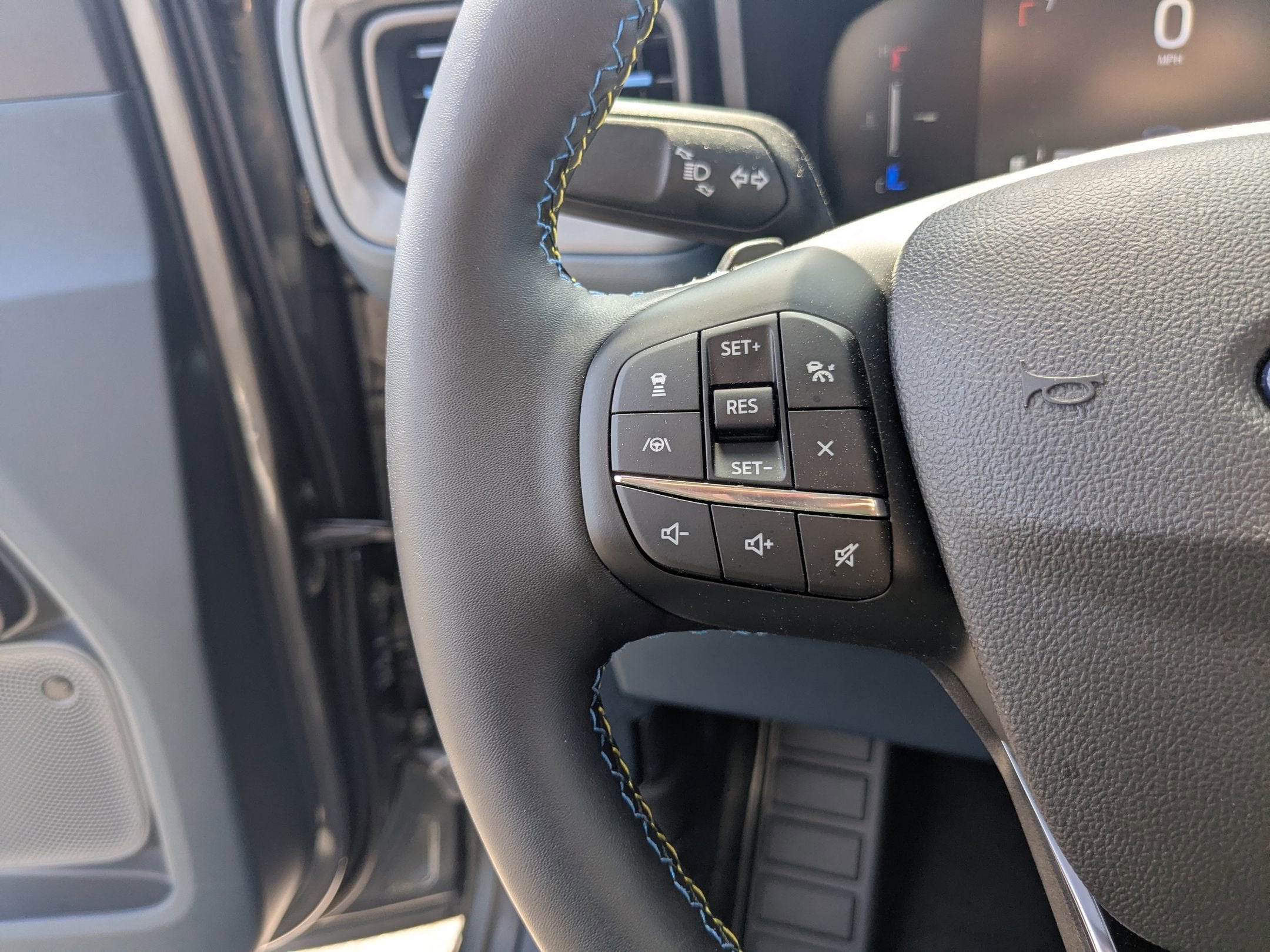 2025 Ford Maverick Lobo High