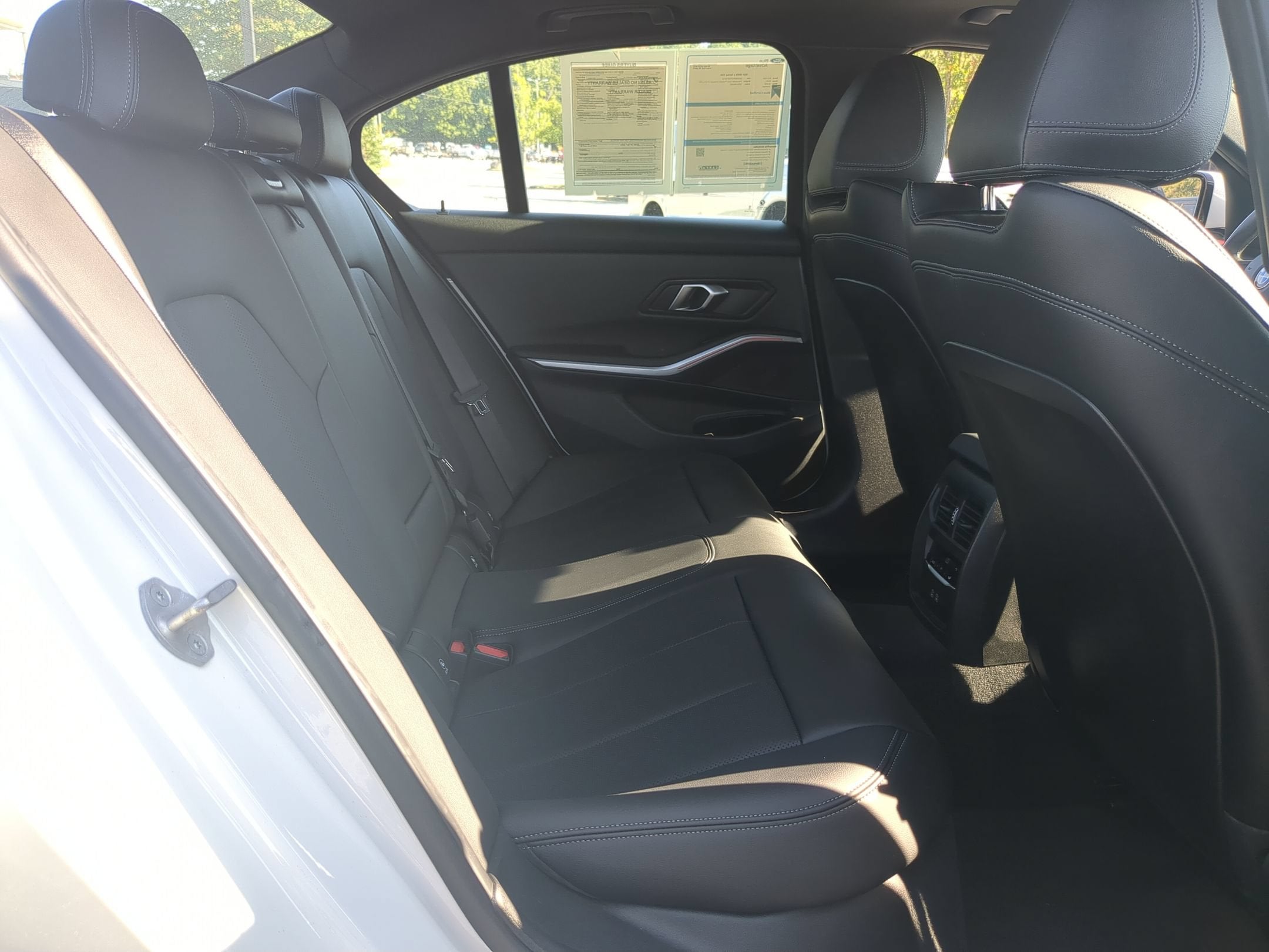 2024 BMW 3 Series 330i