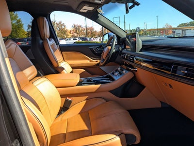 2022 Lincoln Aviator Black Label