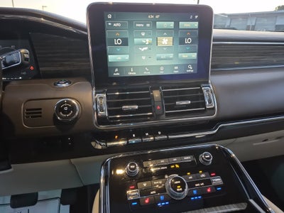 2020 Lincoln Navigator Black Label