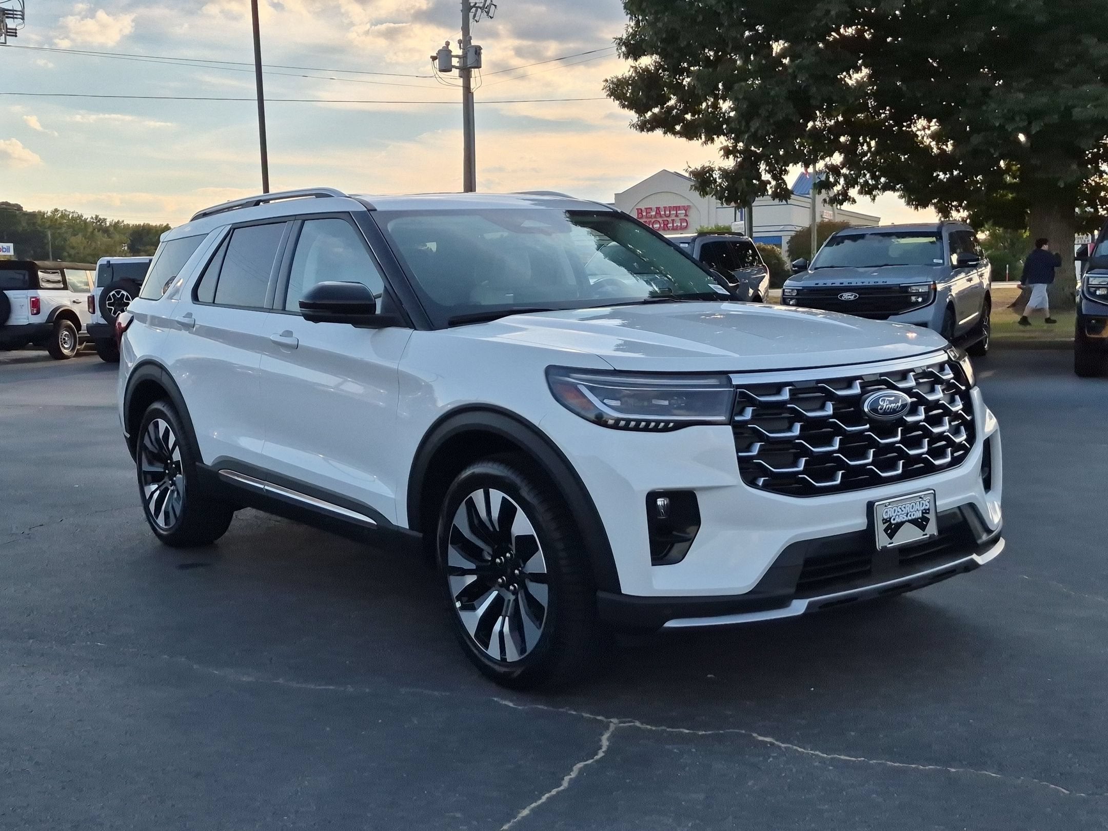 2026 Ford Explorer Platinum